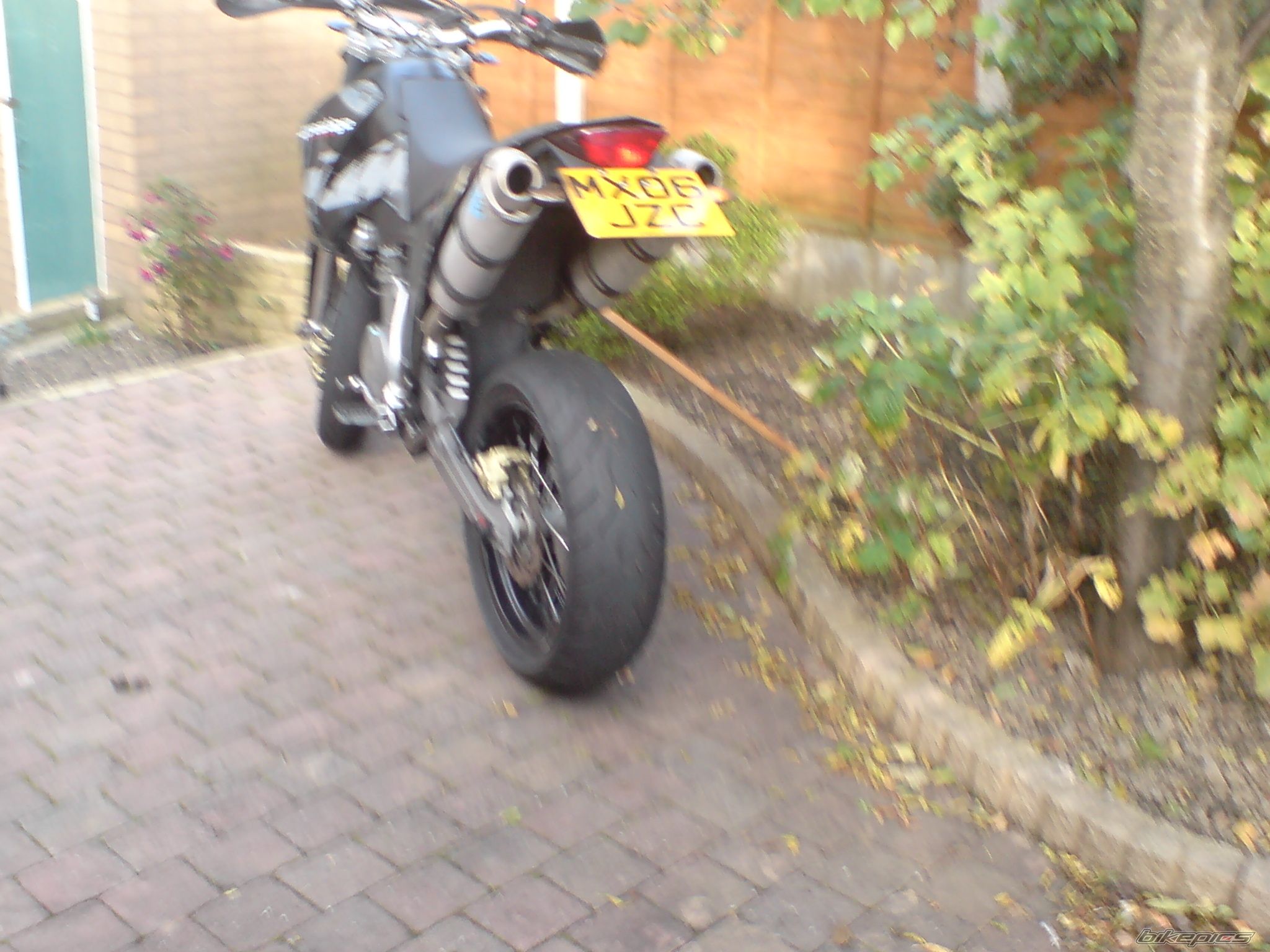 Photo 1994247