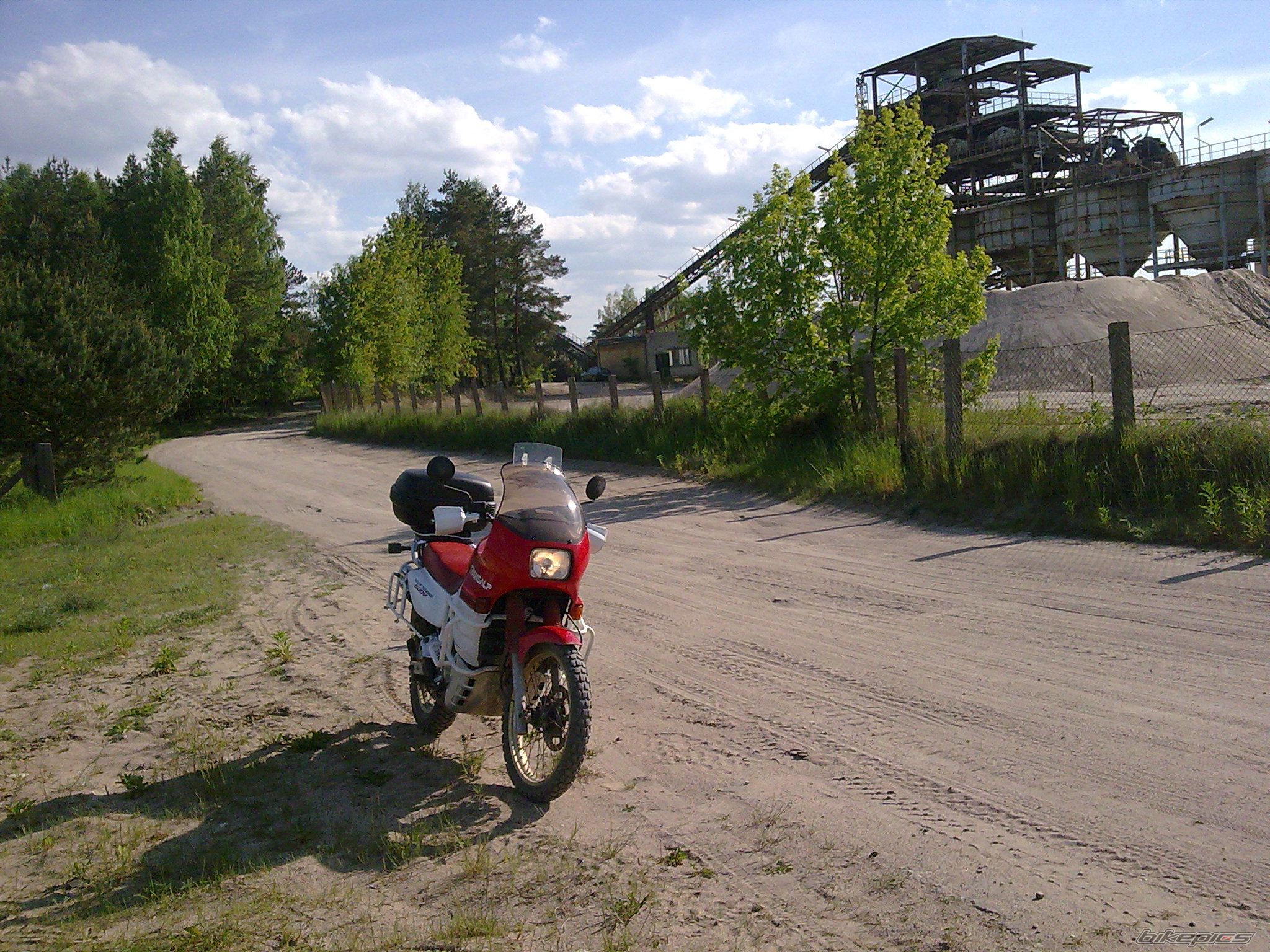 Bike Photo 1995021