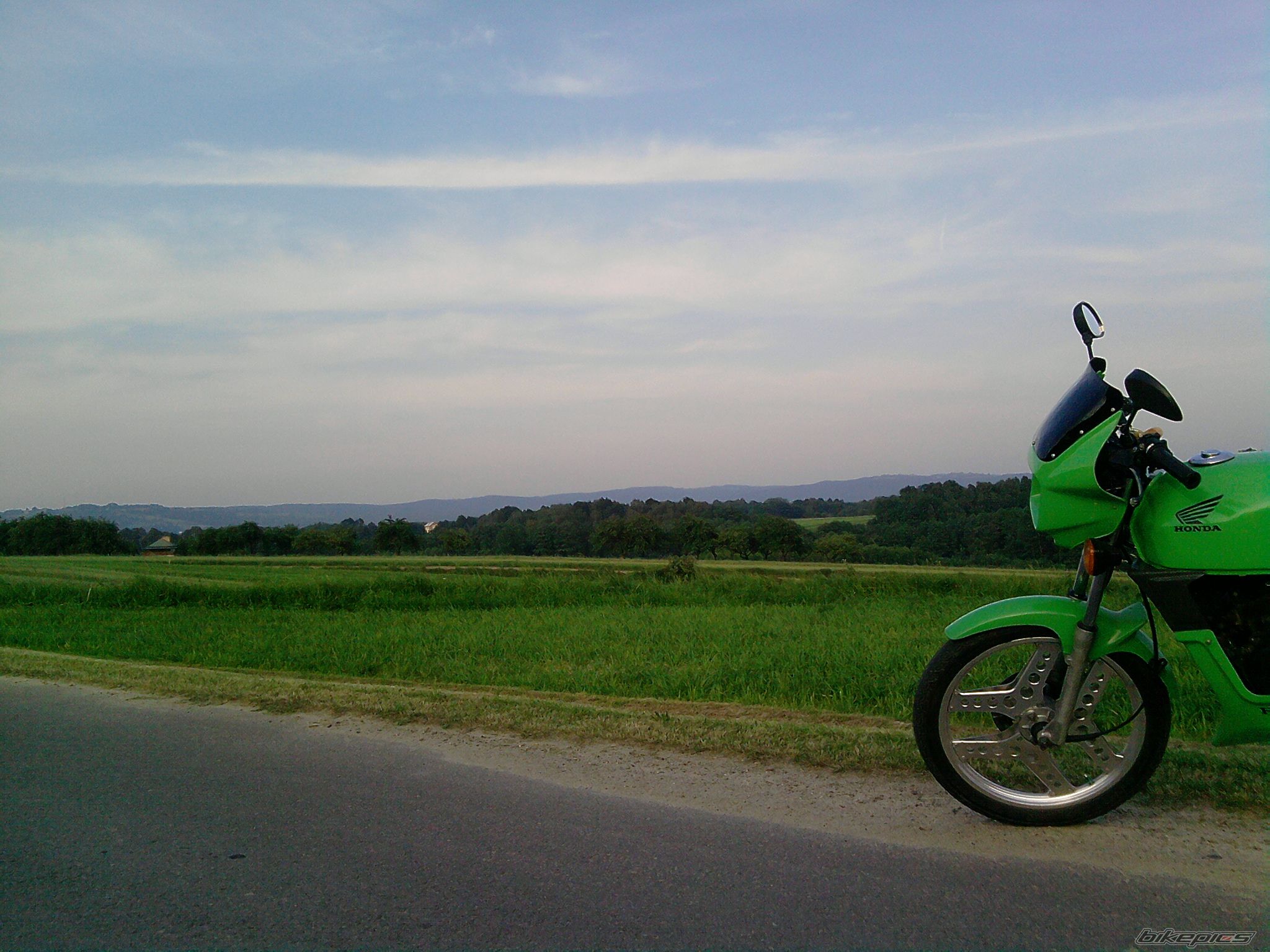 Bike Photo 1995093