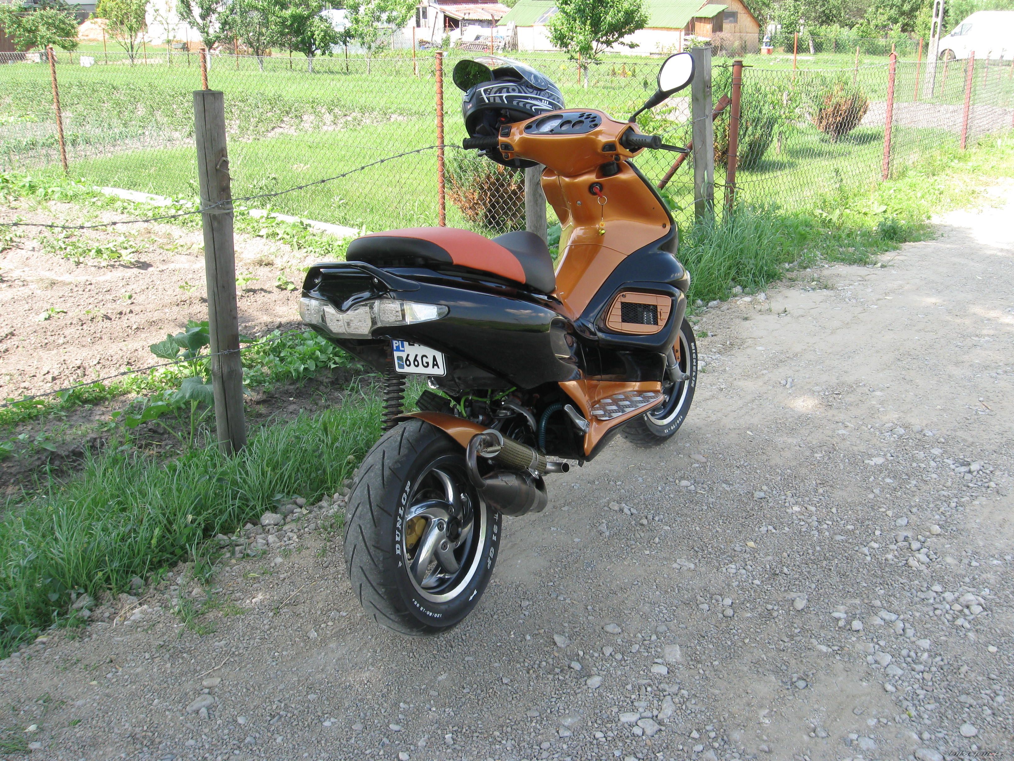 Bike Photo 1995121