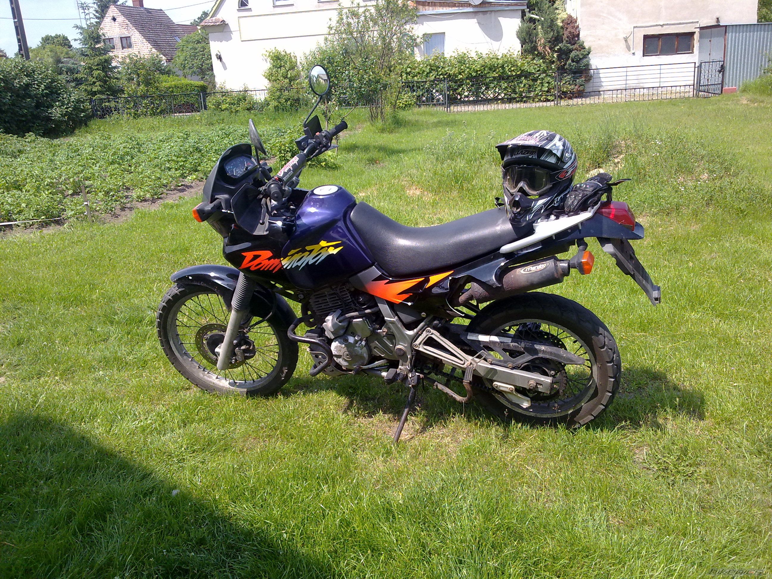 Photo 1995246