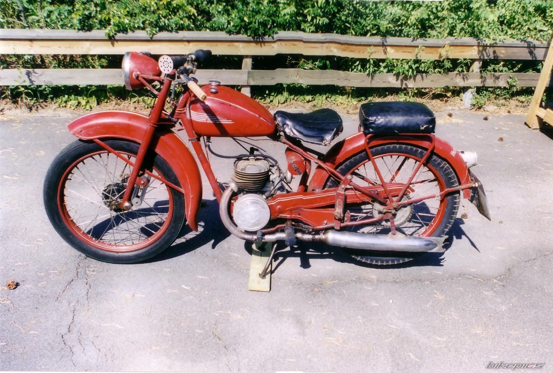 Photo 1995275
