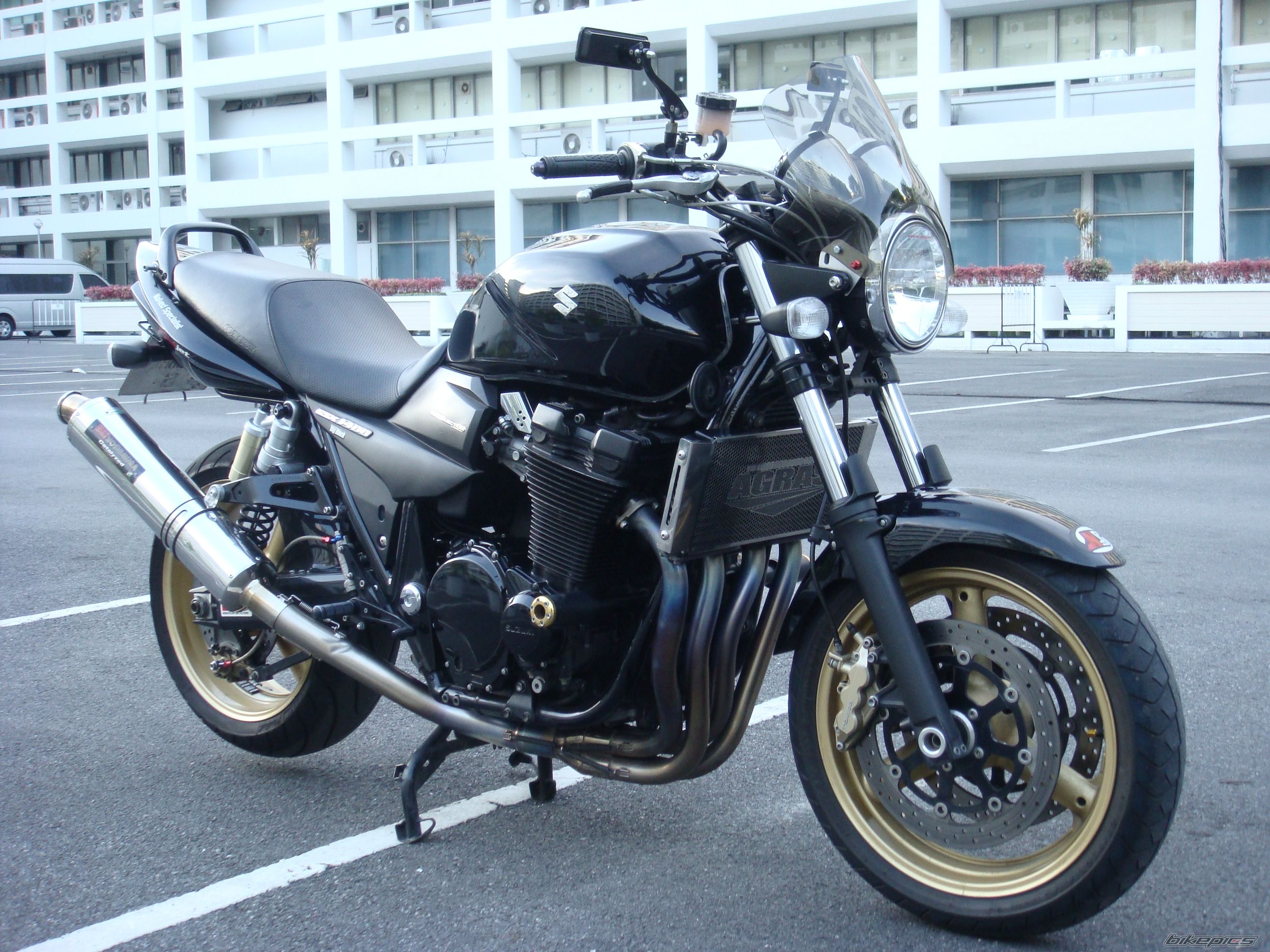Bike Photo 1995318