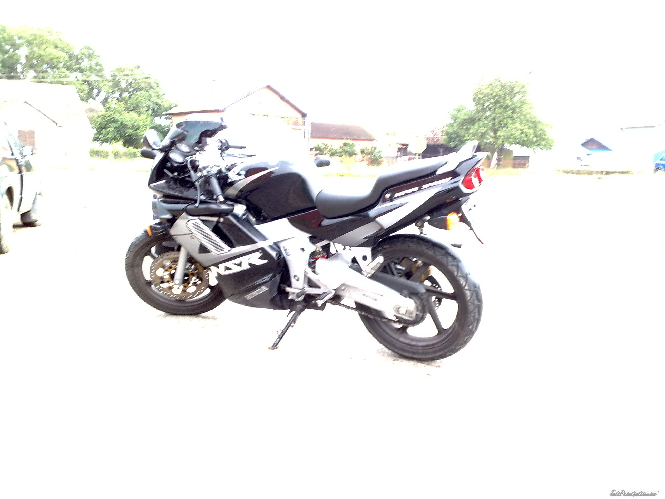 Bike Photo 1995397