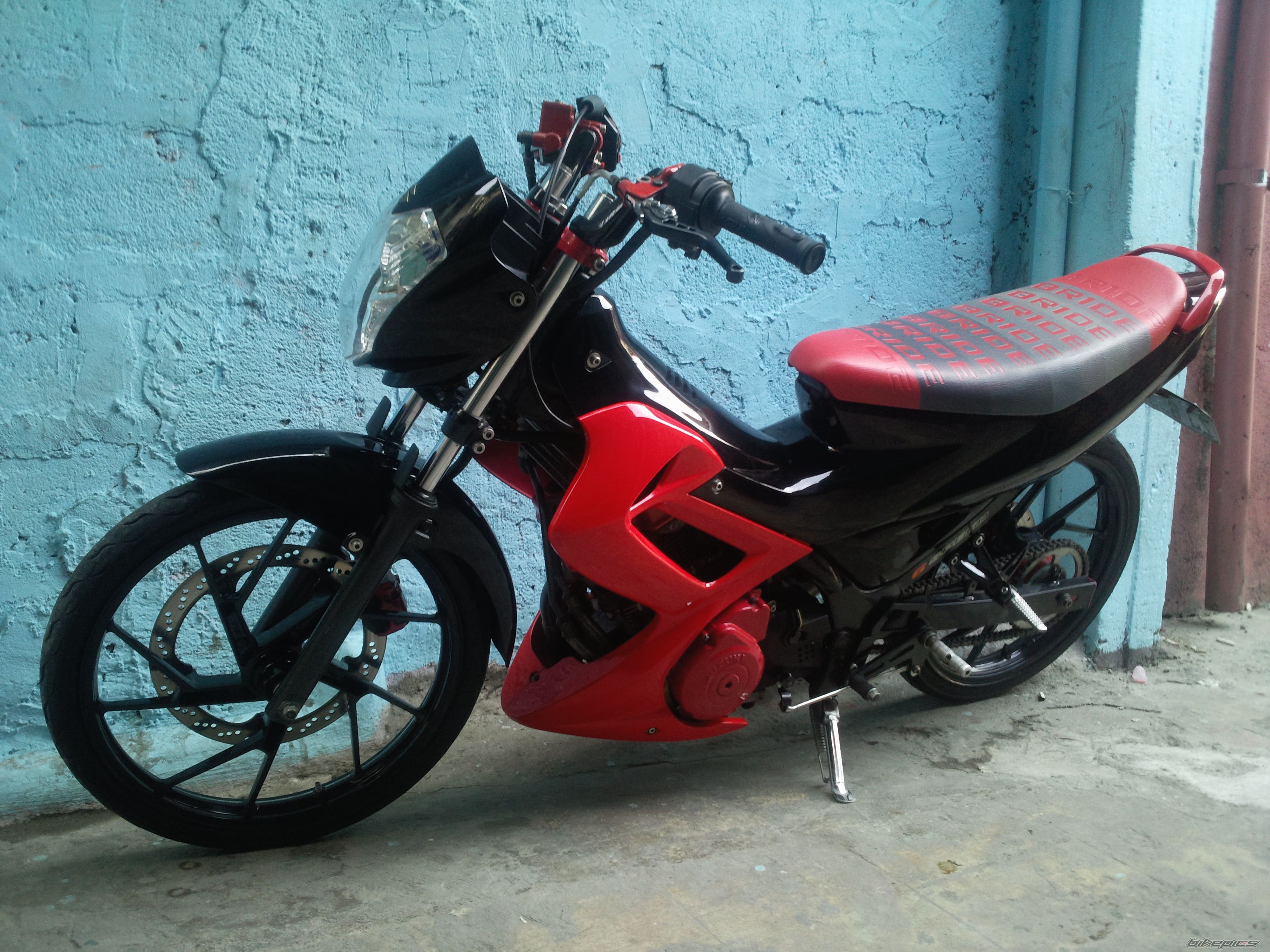 Bike Photo 1995463