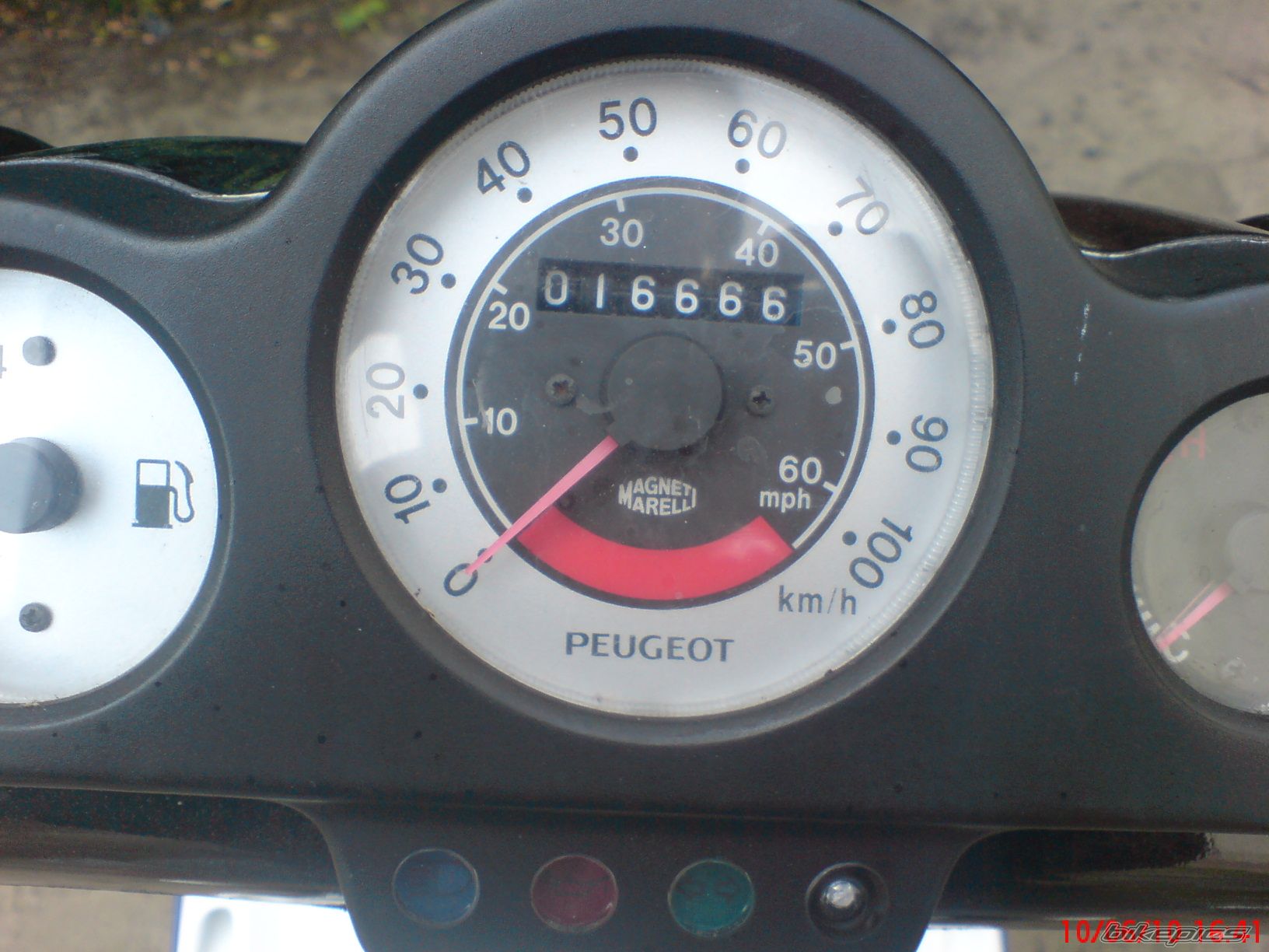 Bike Photo 1995687