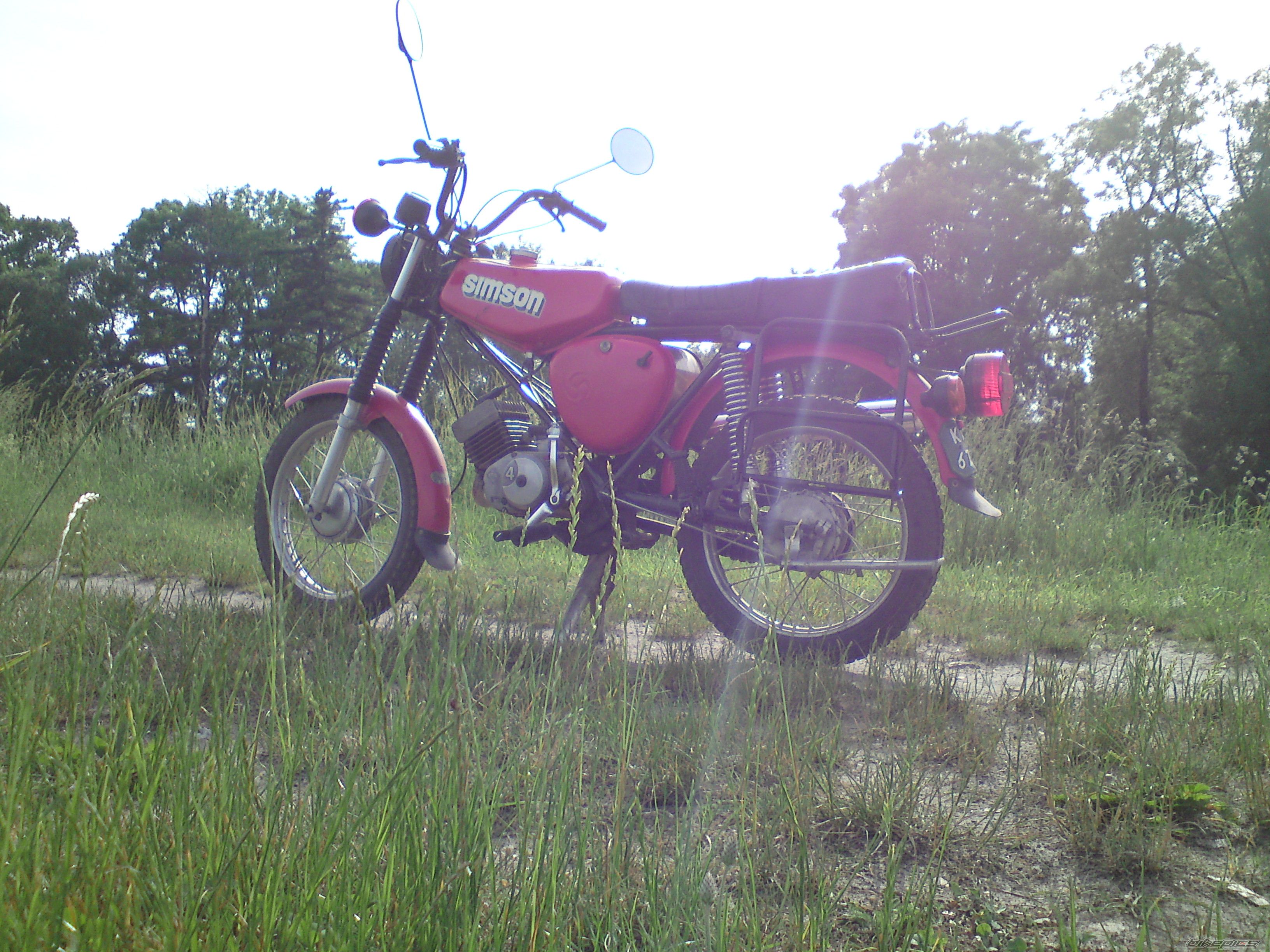 Photo 1995700