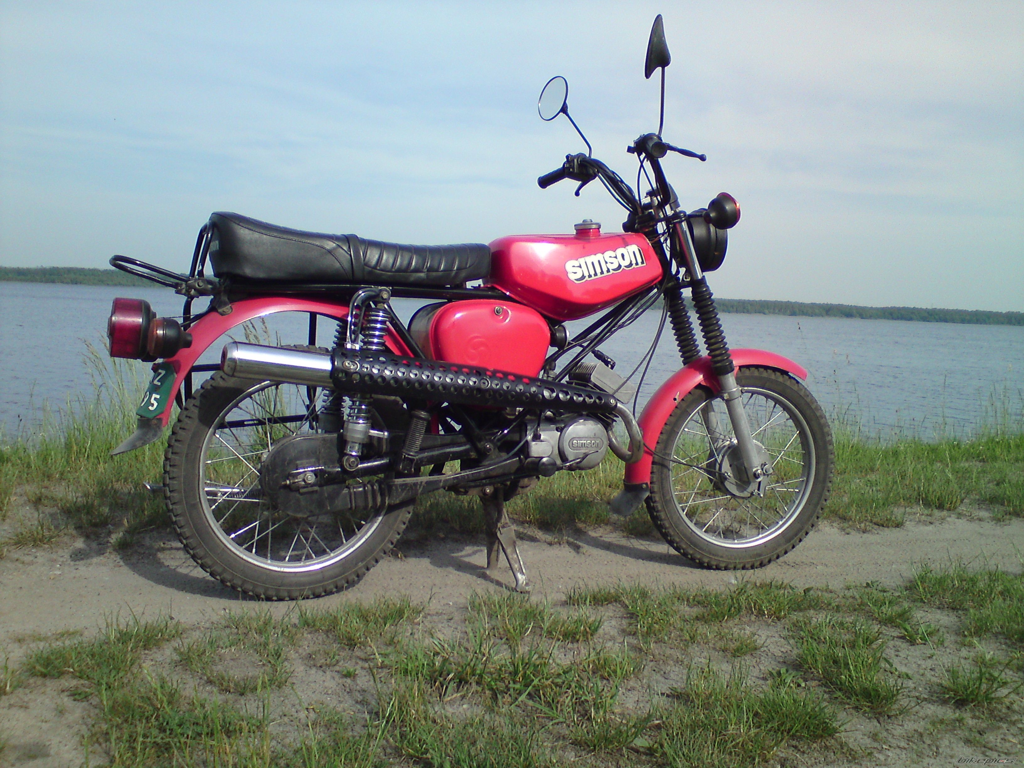Photo 1995702