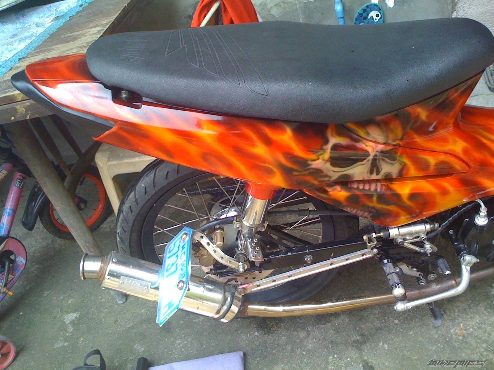 Bike Photo 1995777