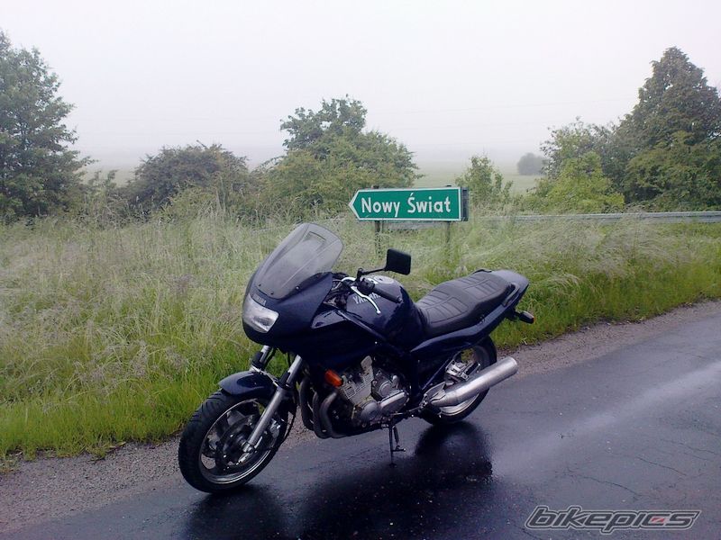 Photo 1995823