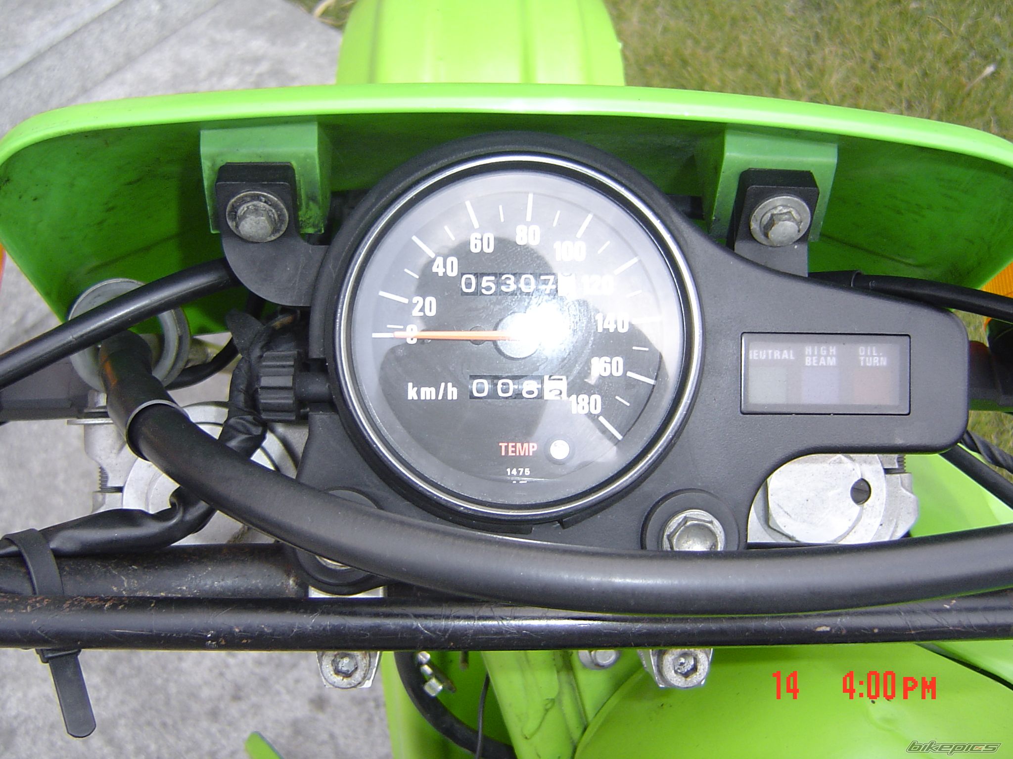 Bike Photo 1995909