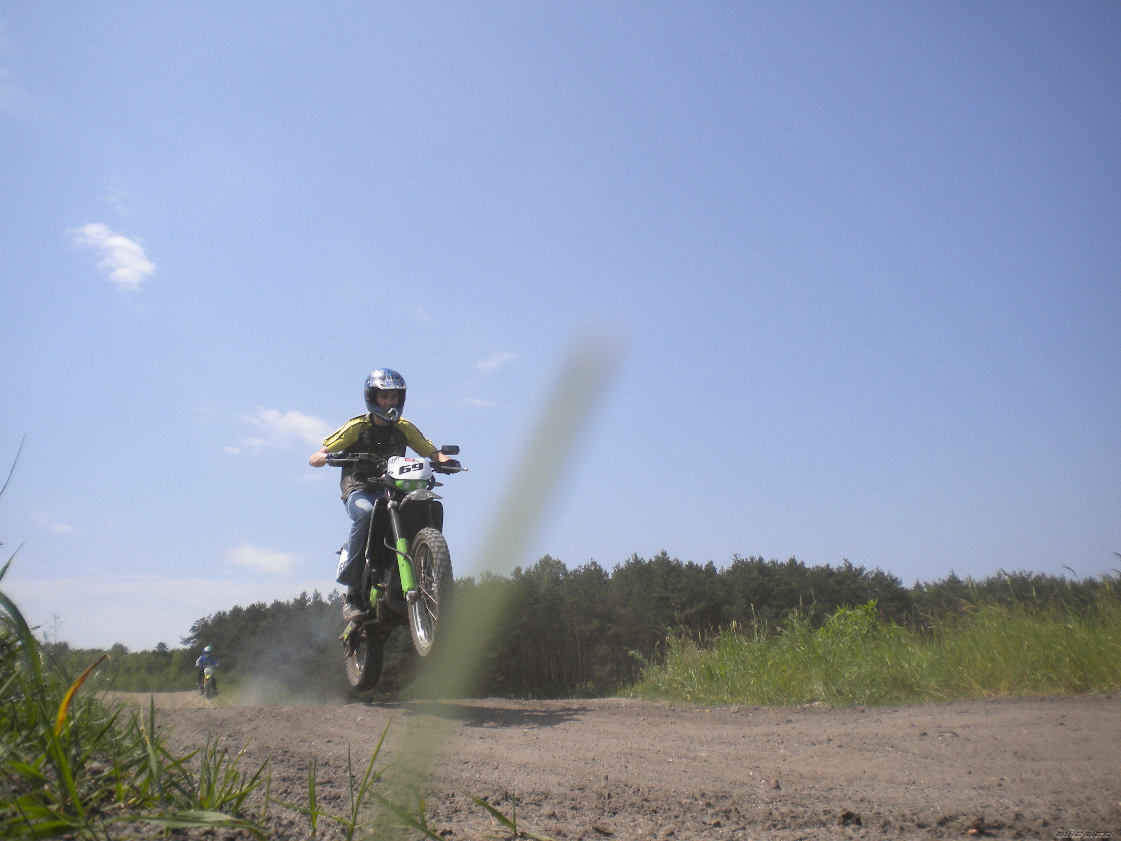 Bike Photo 1995969