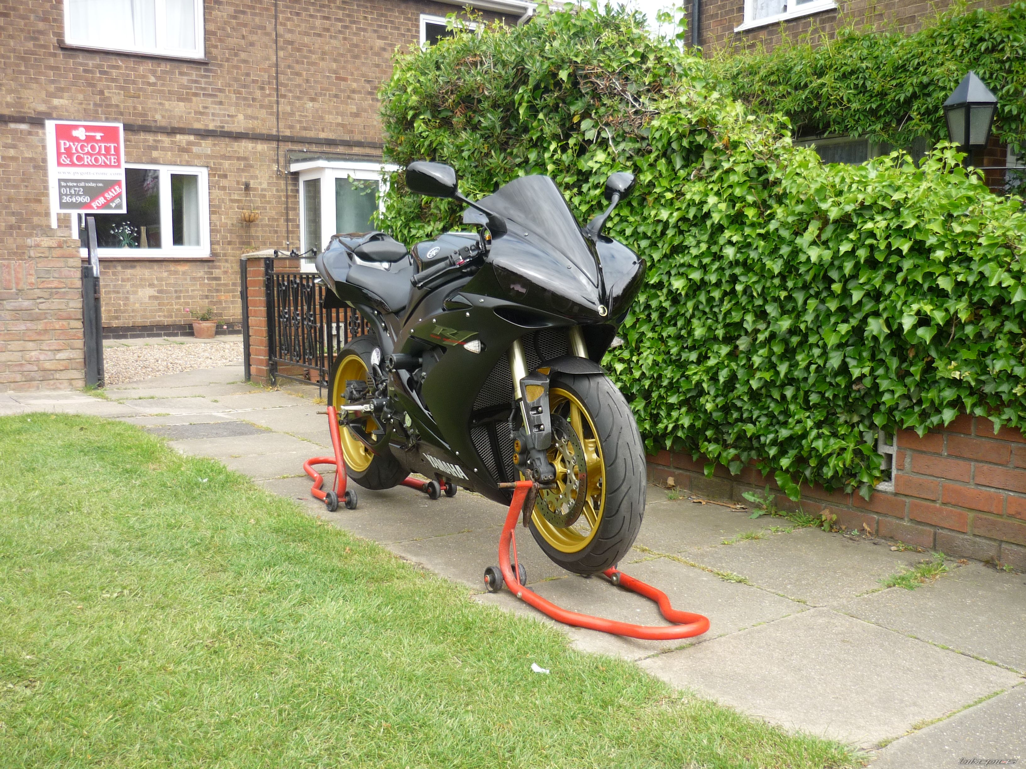 Bike Photo 1996080