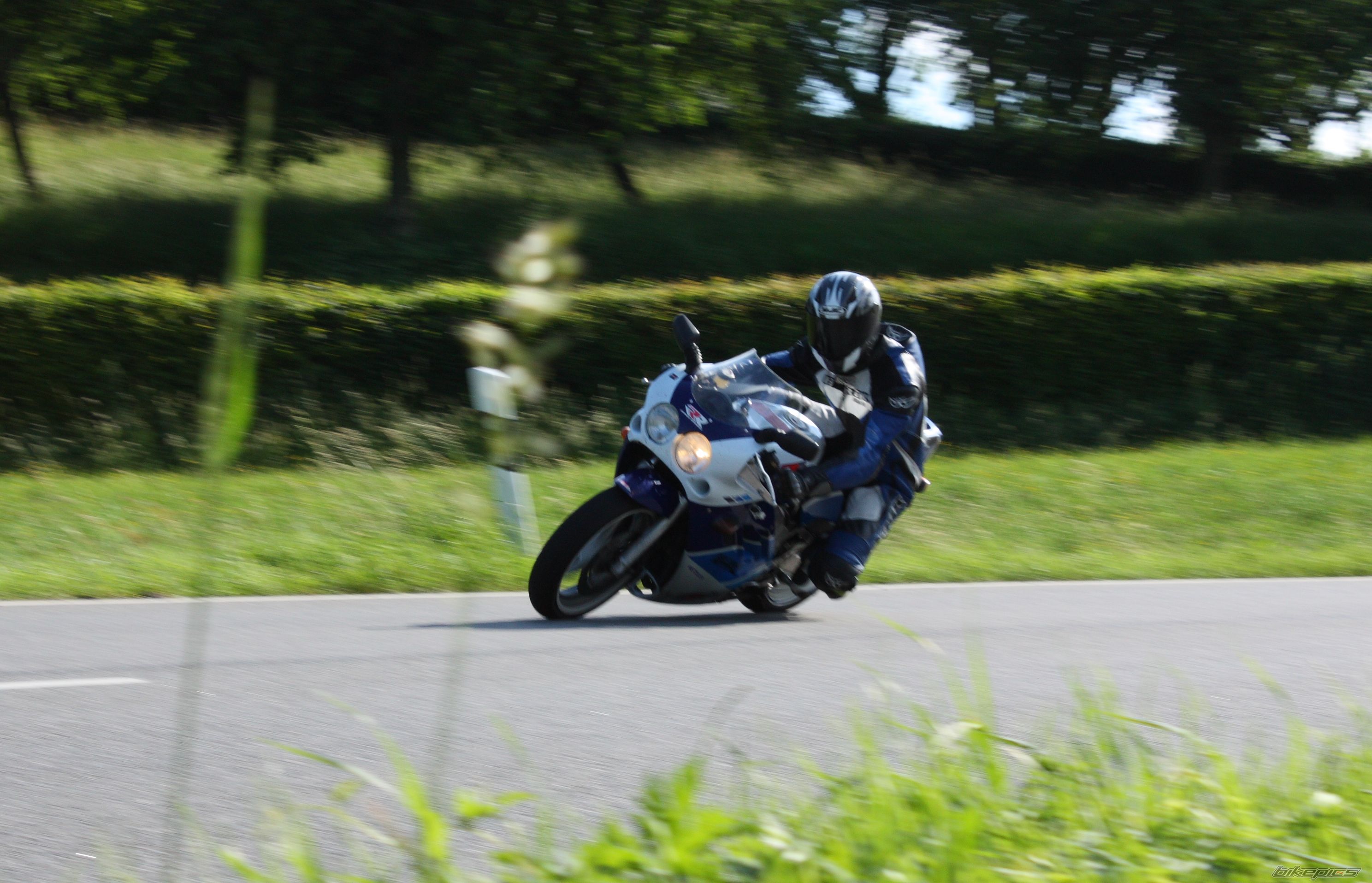 Bike Photo 1996104