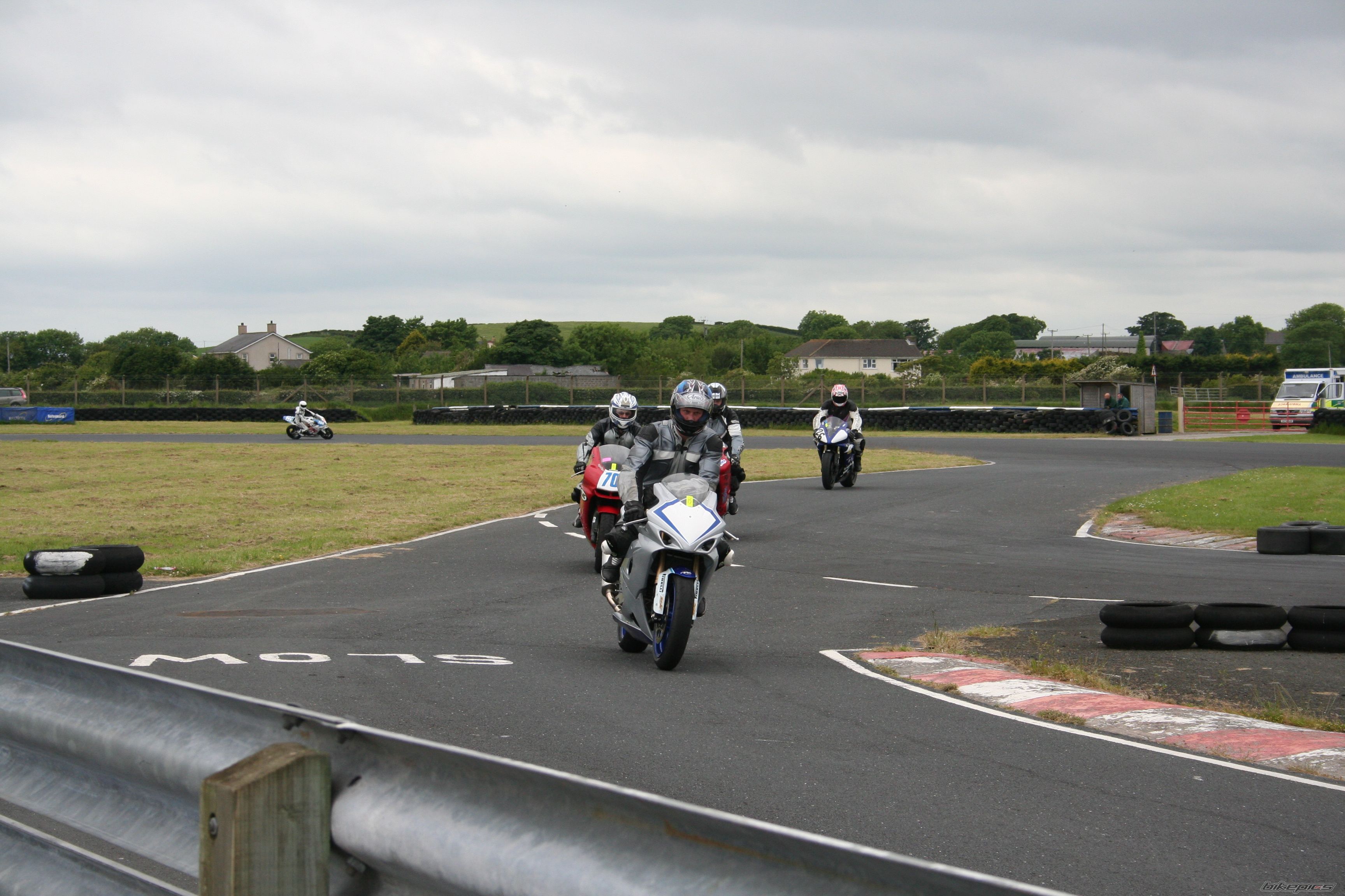 Bike Photo 1996151