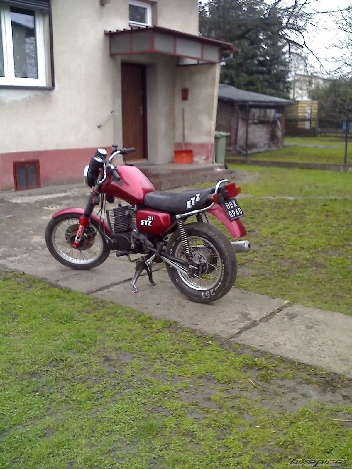 Photo 1996205