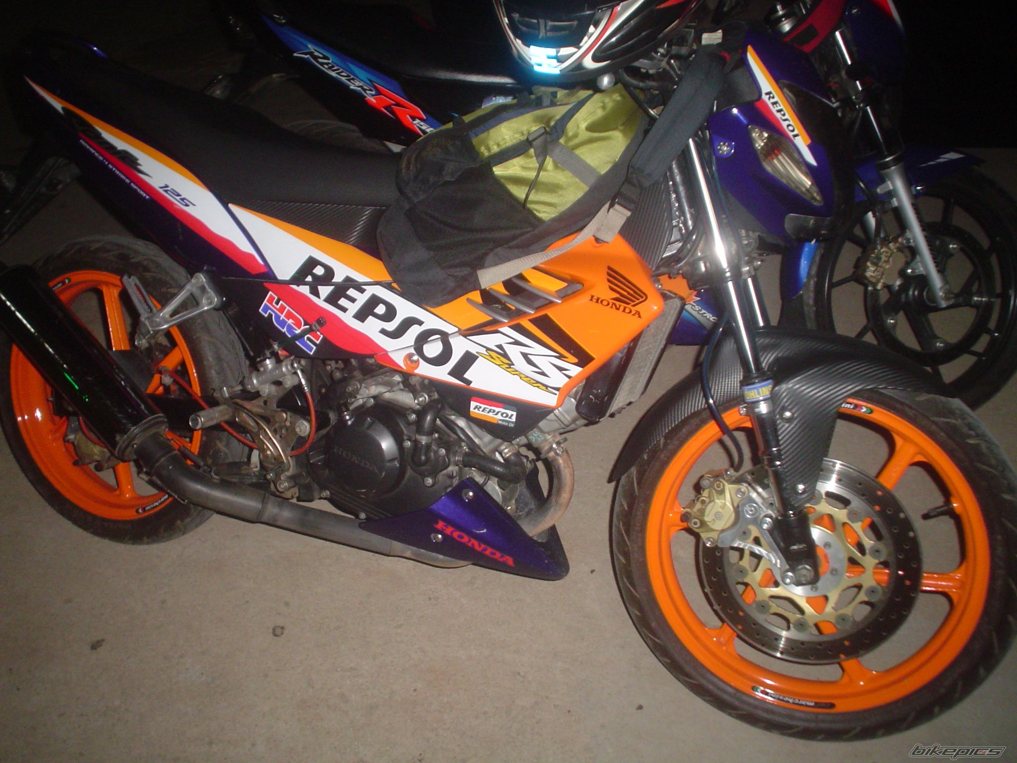 Photo 1996363