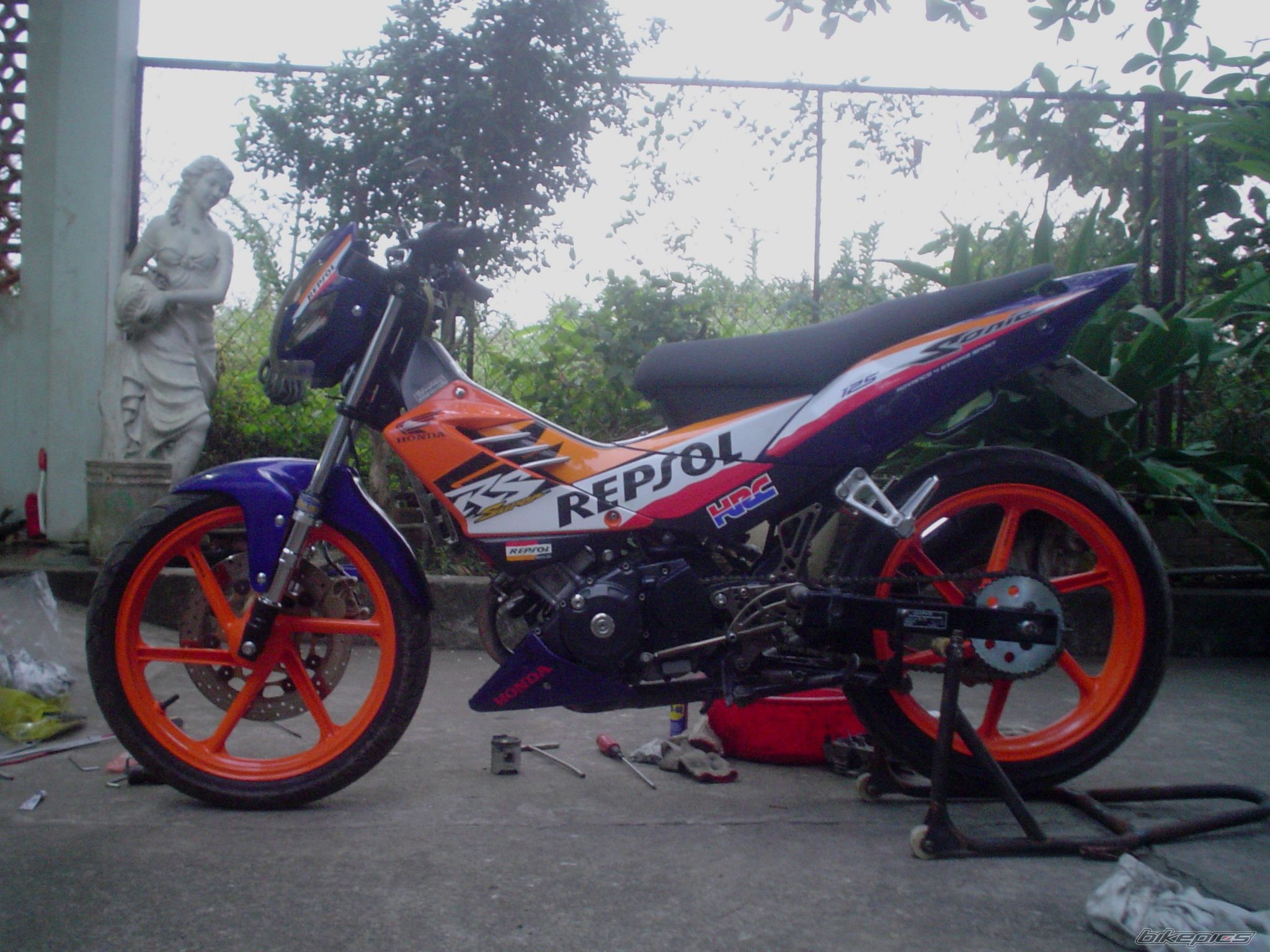 Photo 1996369