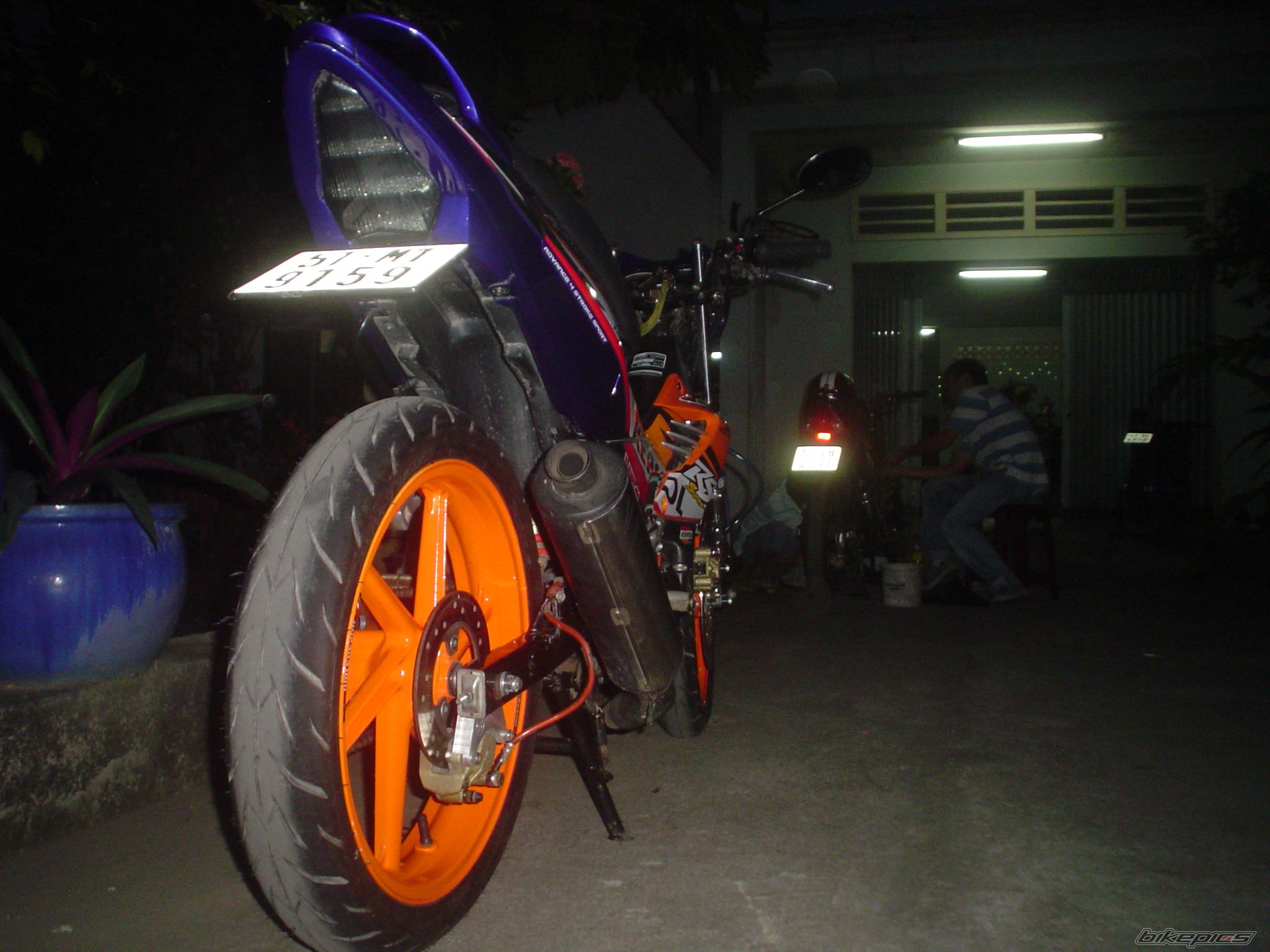 Photo 1996373
