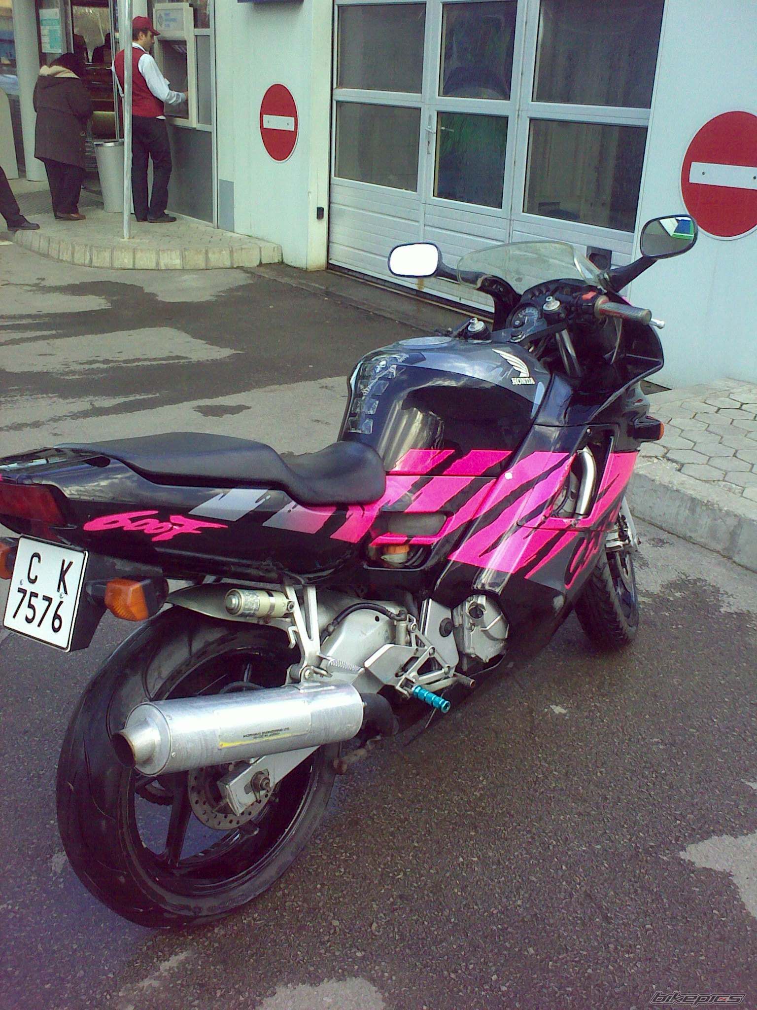 Photo 1996395