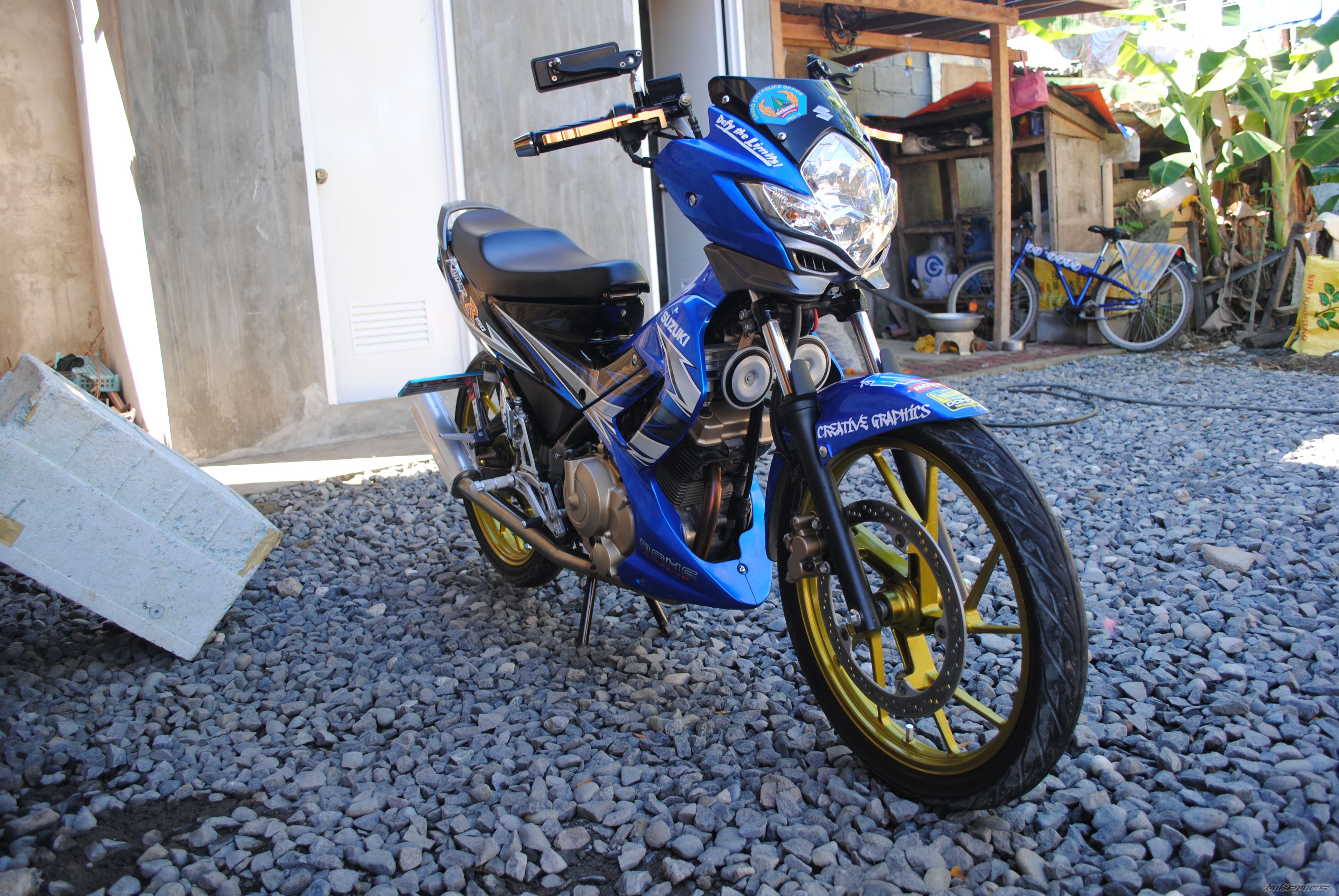 Bike Photo 1996416