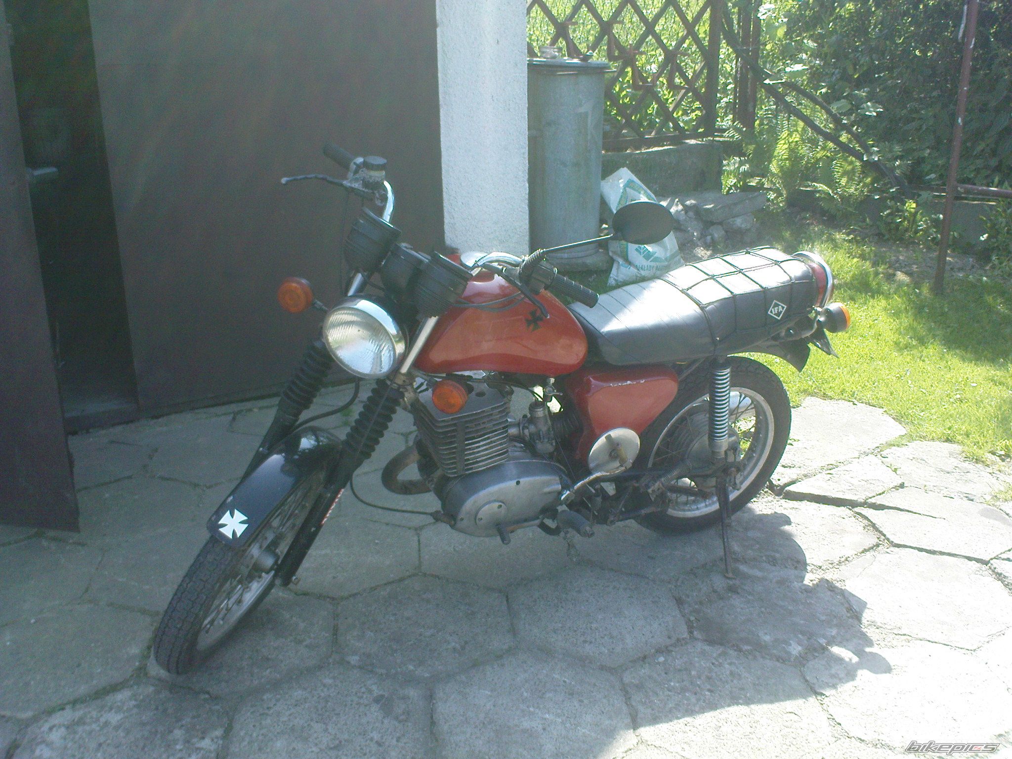 Bike Photo 1996495