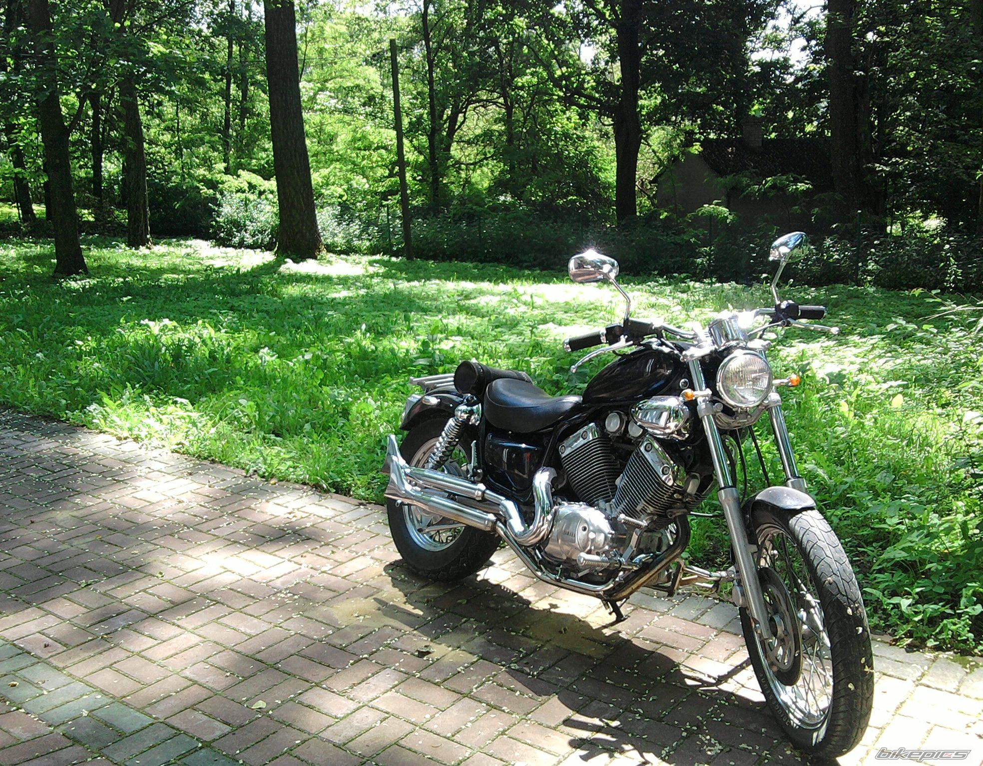 Photo 1996508