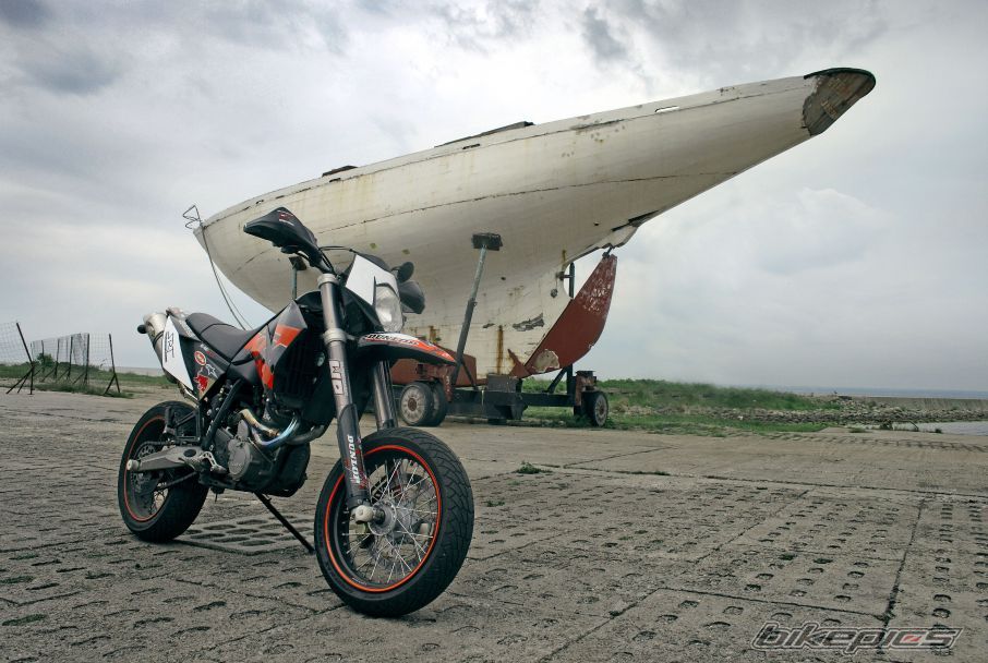 Bike Photo 1996565