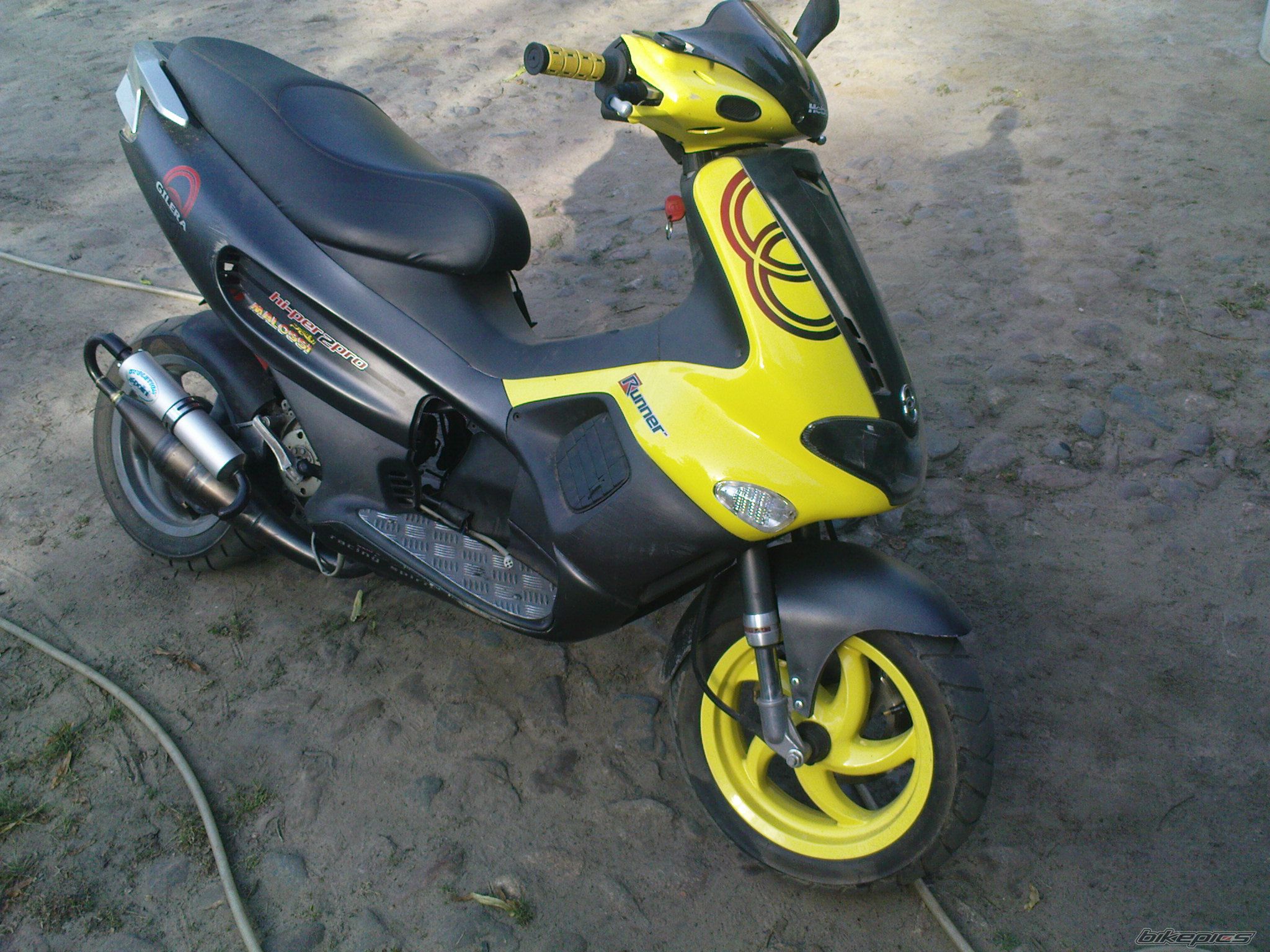 Bike Photo 1996567
