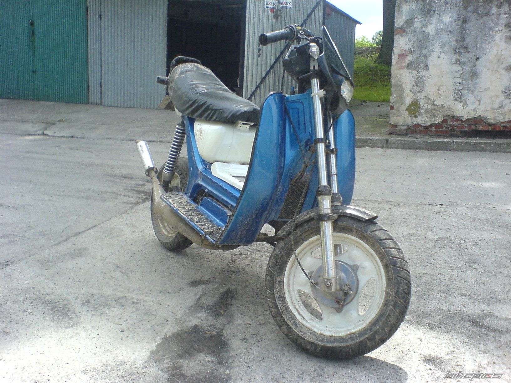 Photo 1996711