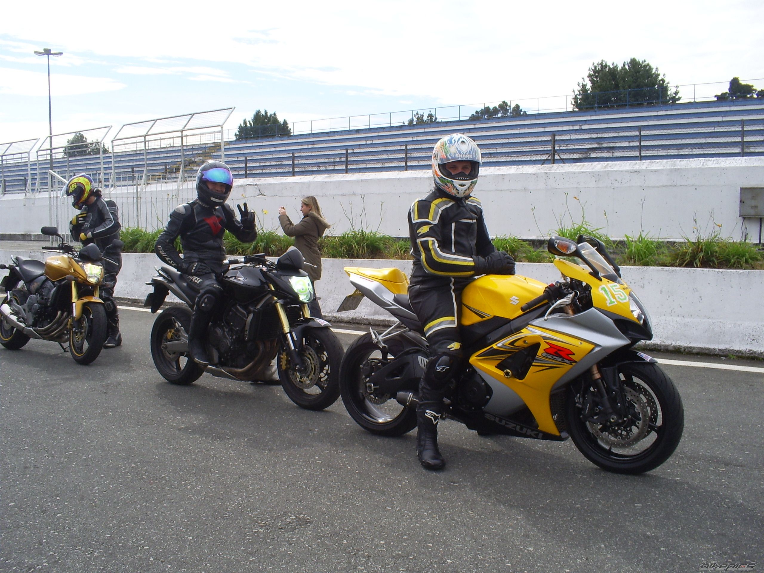 Bike Photo 1996730