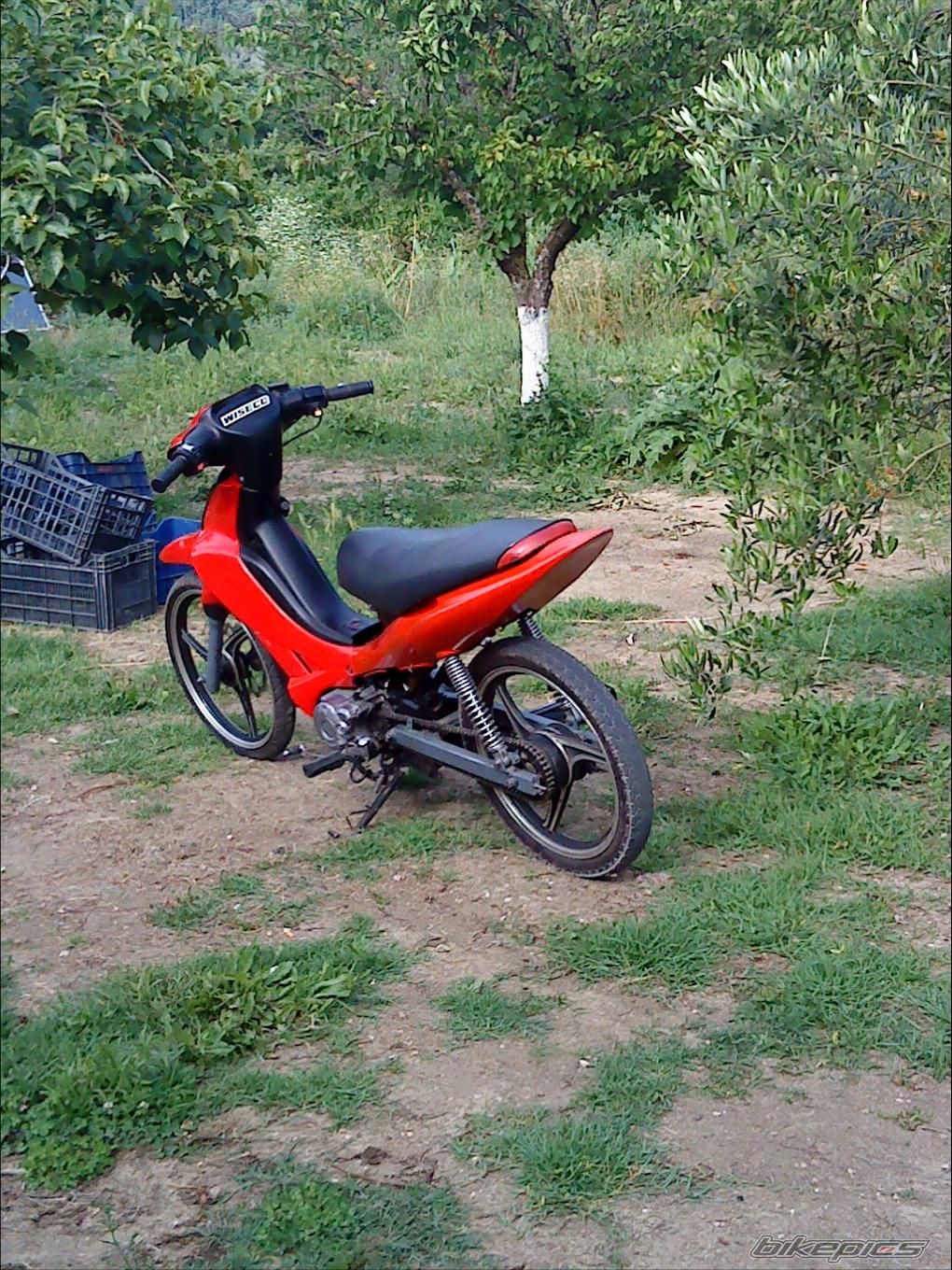 Photo 1996765