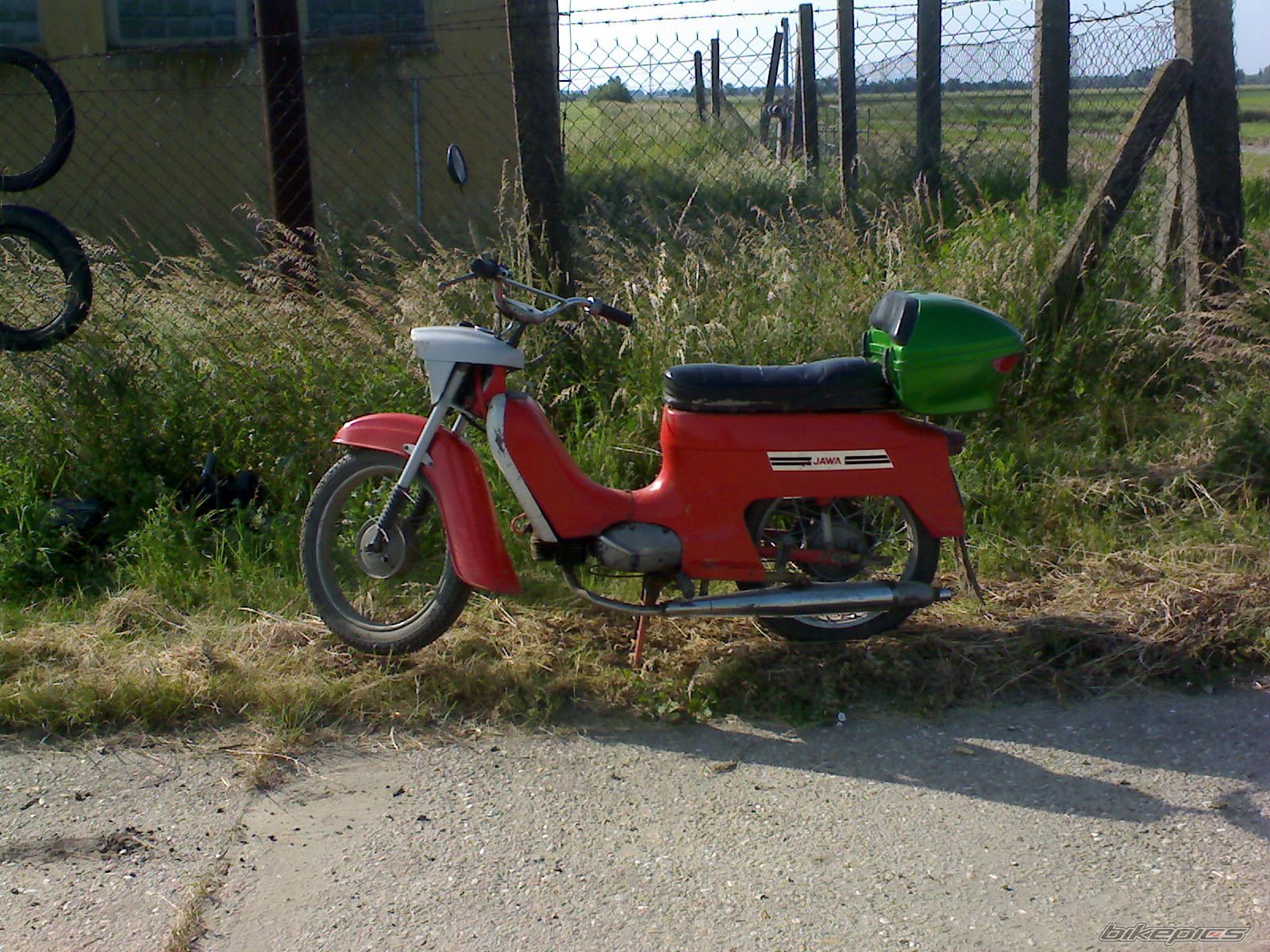 Photo 1996872