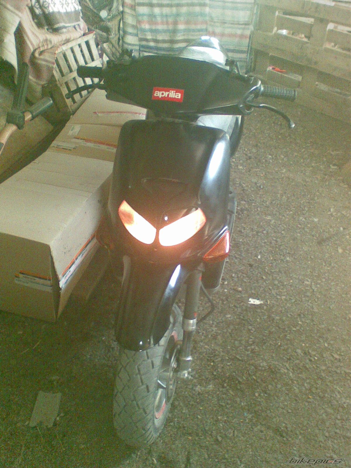 Photo 1996883