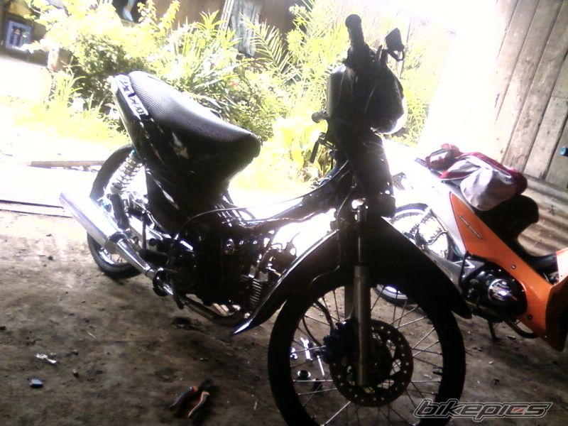 Photo 1996904