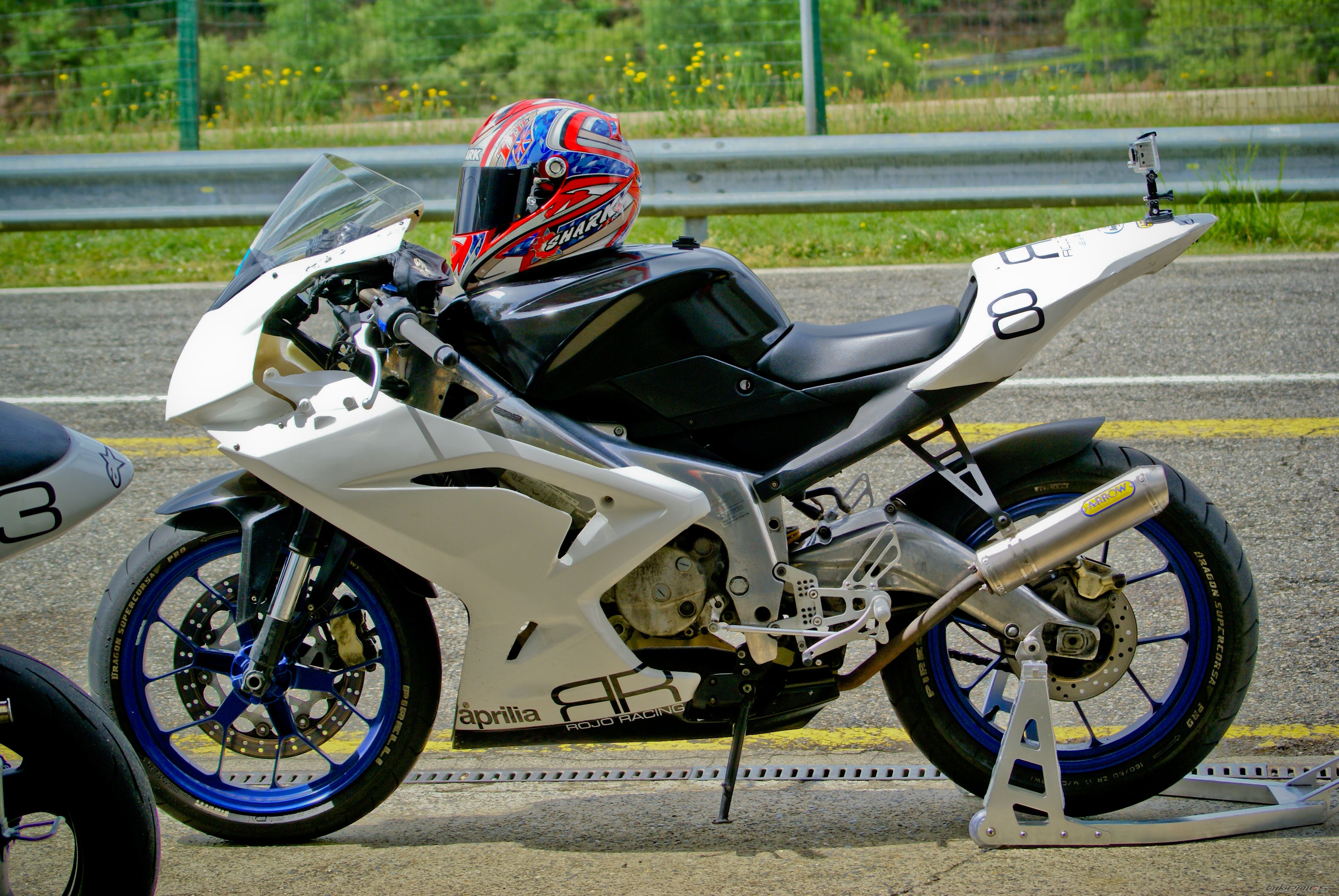 Bike Photo 1997173