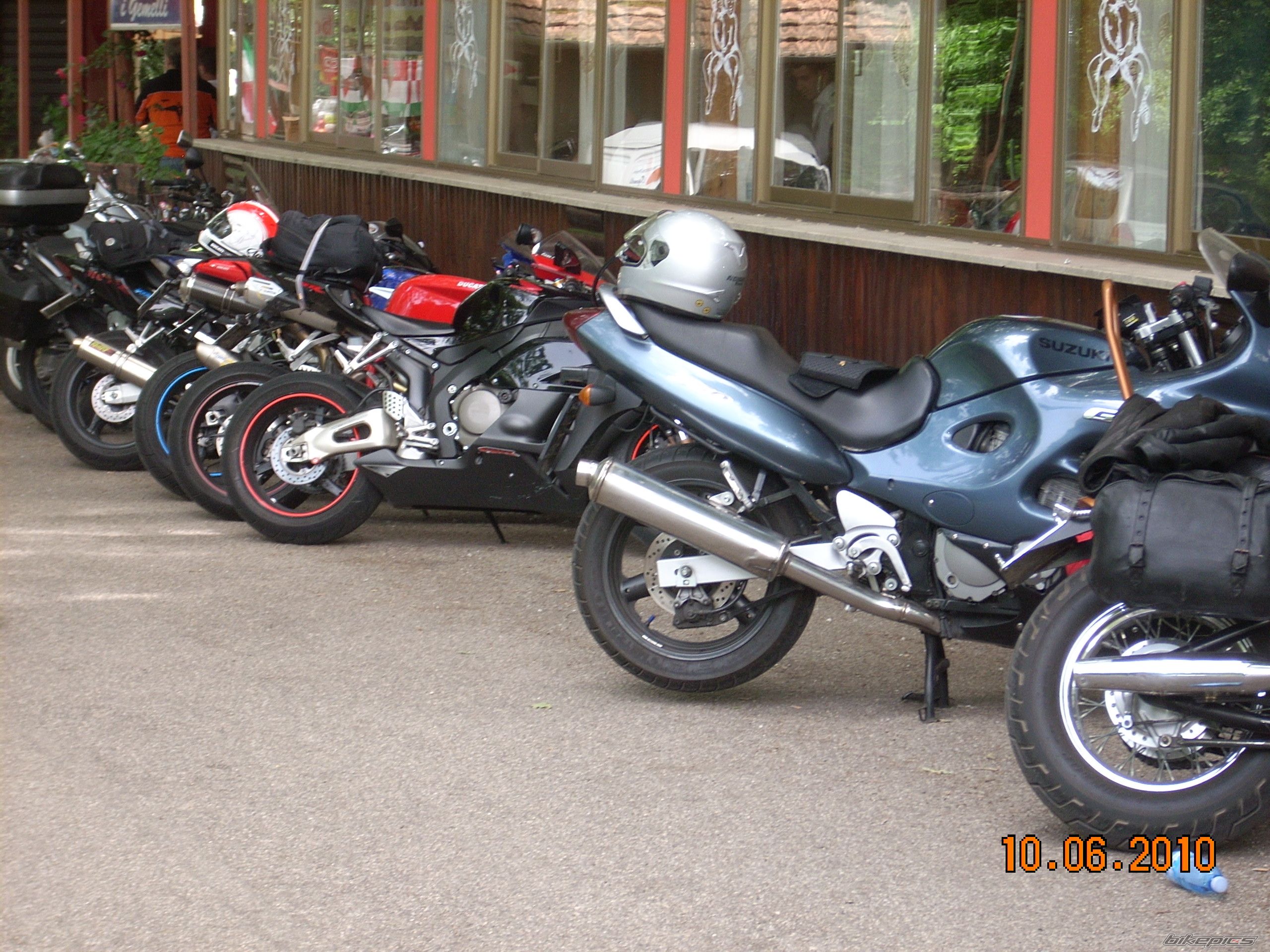 Photo 1997275