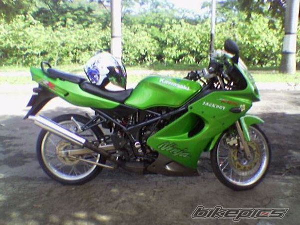Photo 1997338