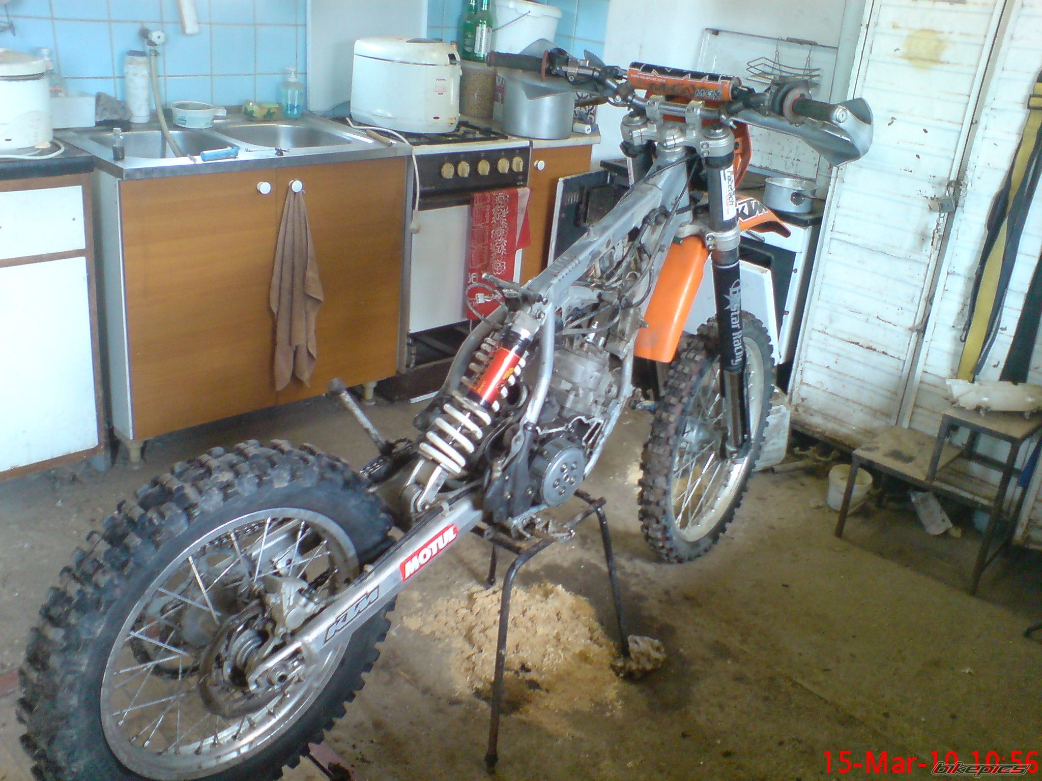 Photo 1997578