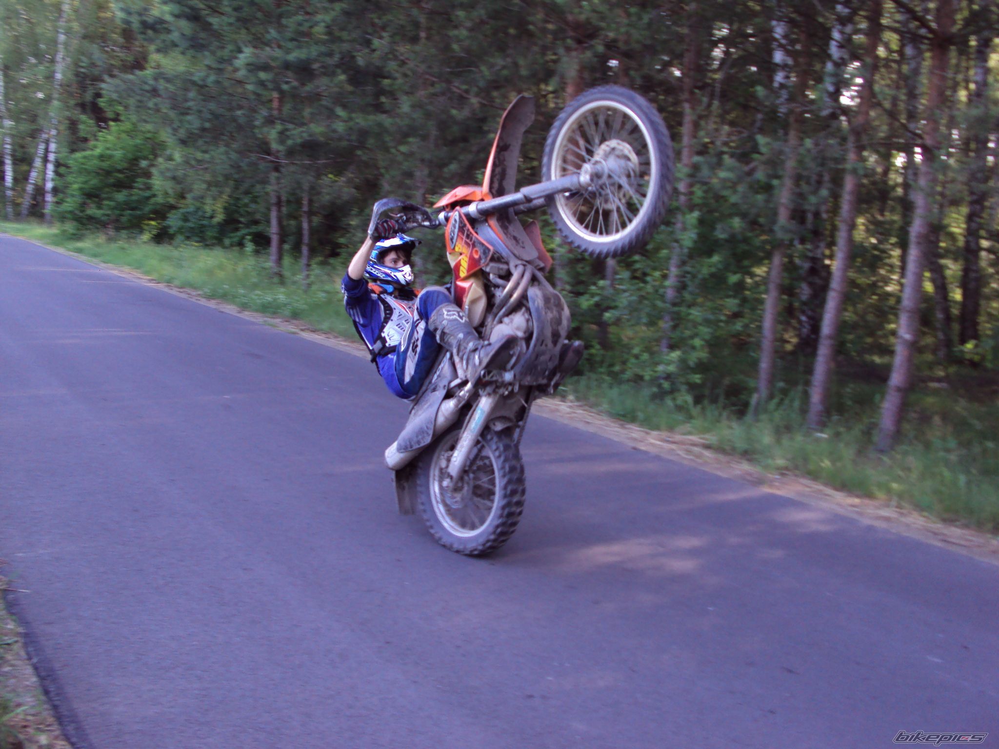Bike Photo 1997722