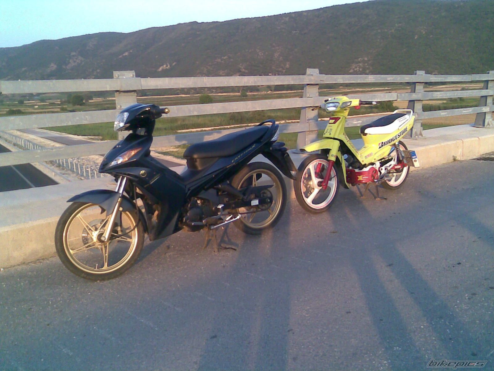 Photo 1997832