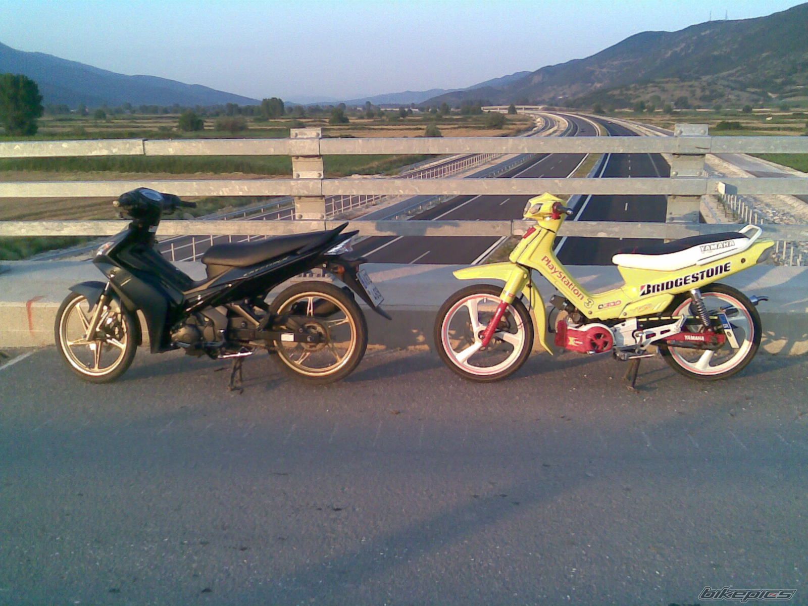 Photo 1997839