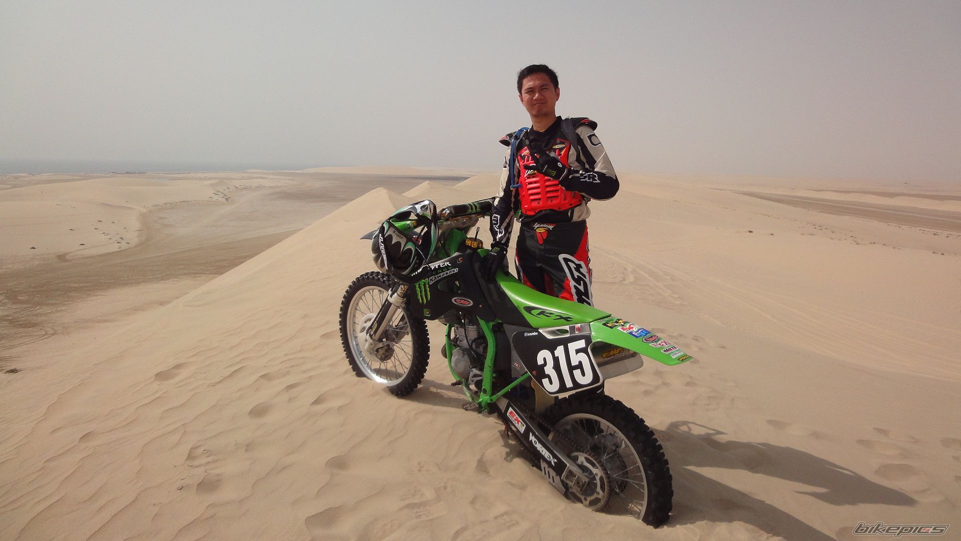 Bike Photo 1997936