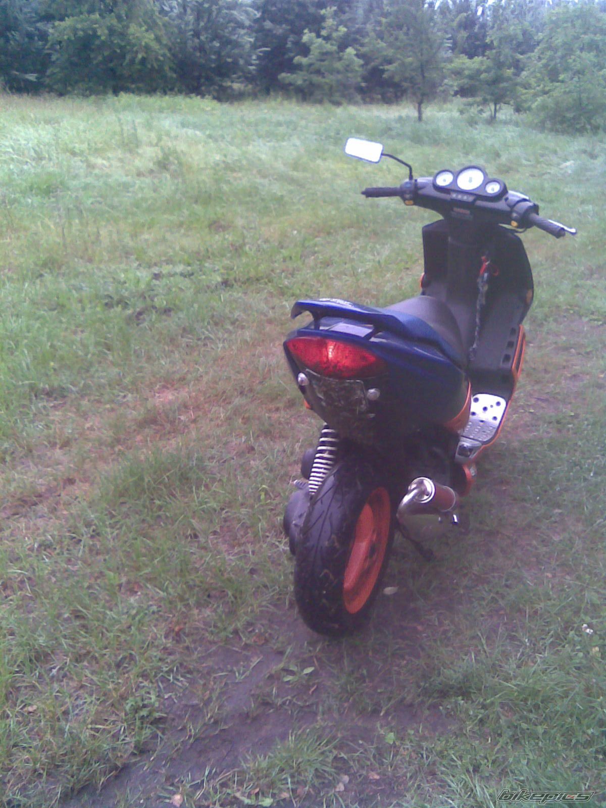 Photo 1997957
