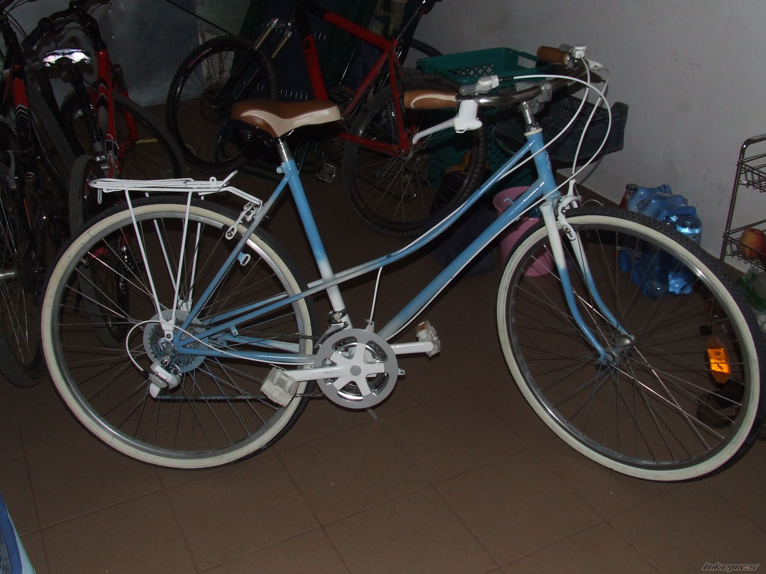 Bike Photo 1998048