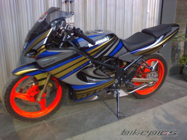 Bike Photo 1998214
