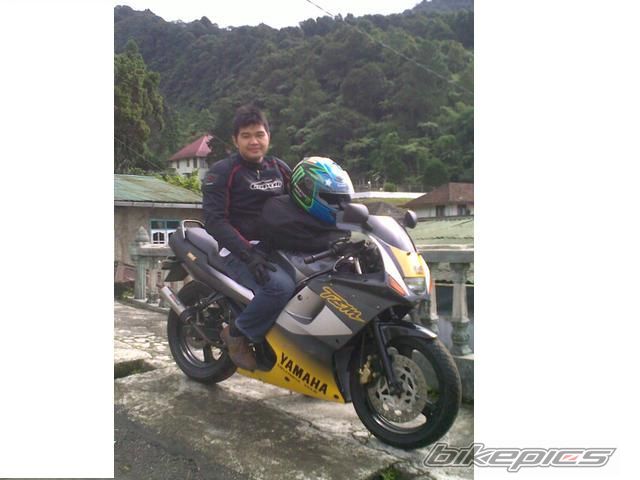 Photo 1998339