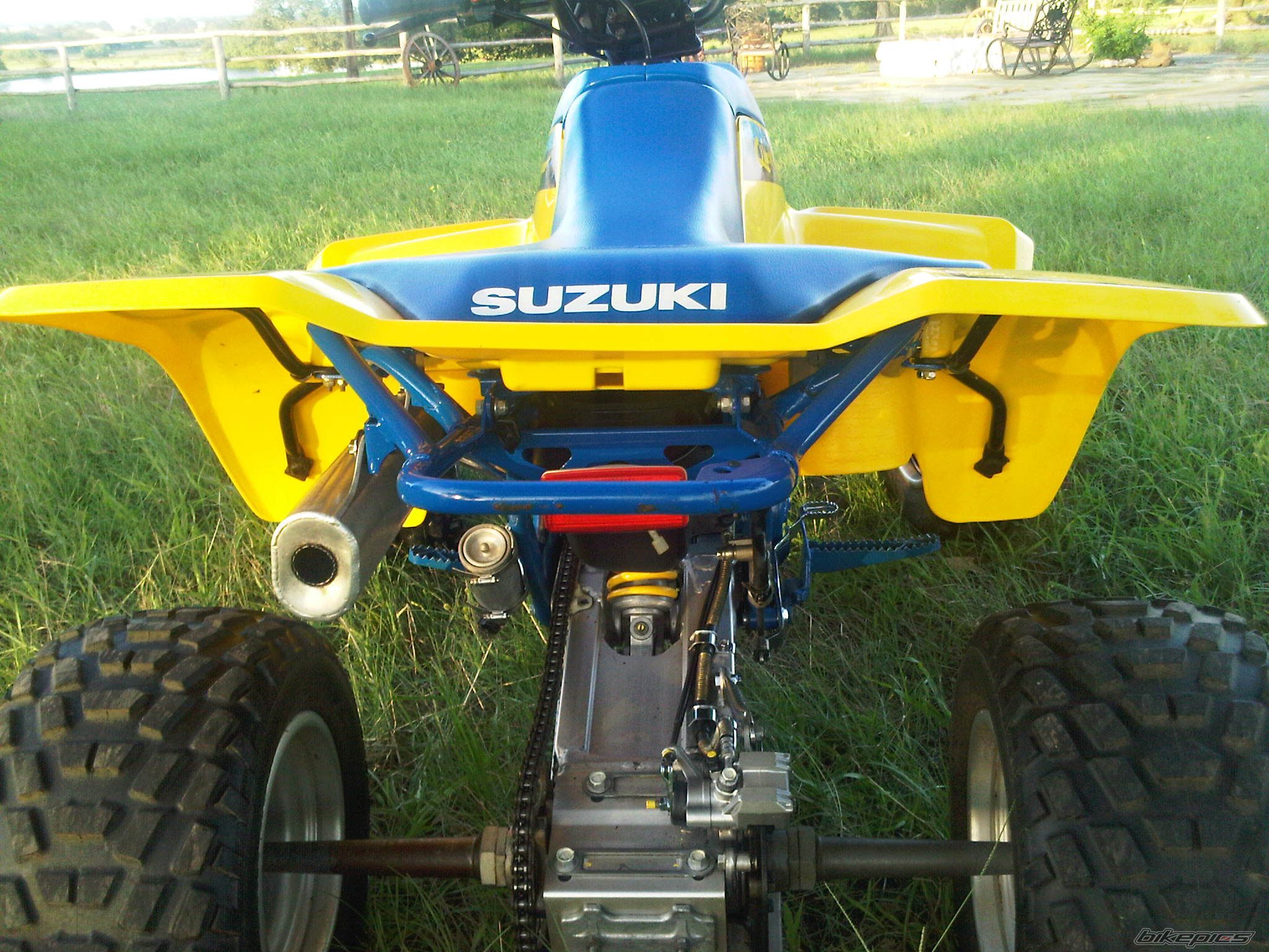 Photo 1998350