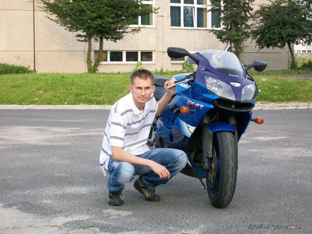 Photo 1998394