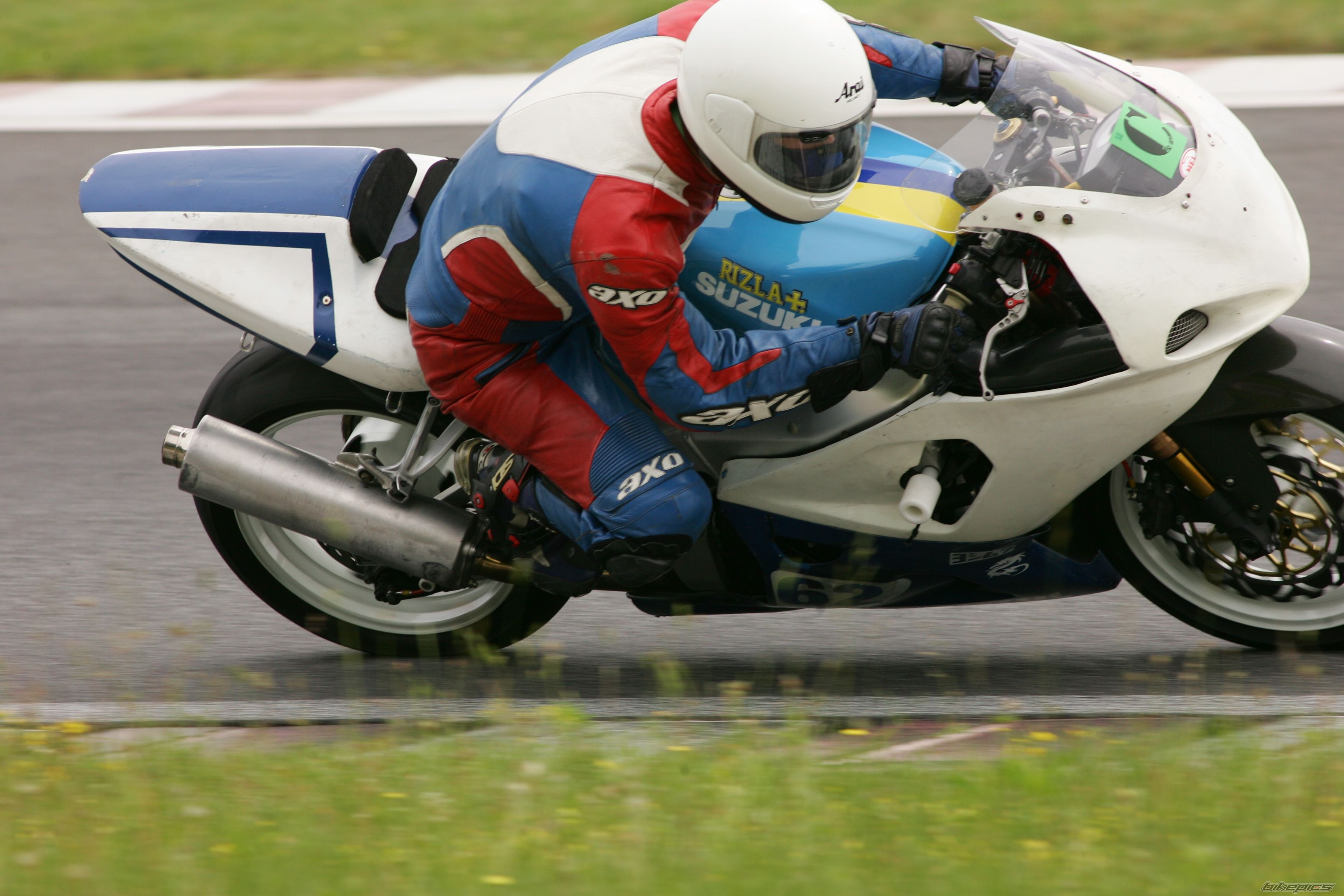 Photo 1998450
